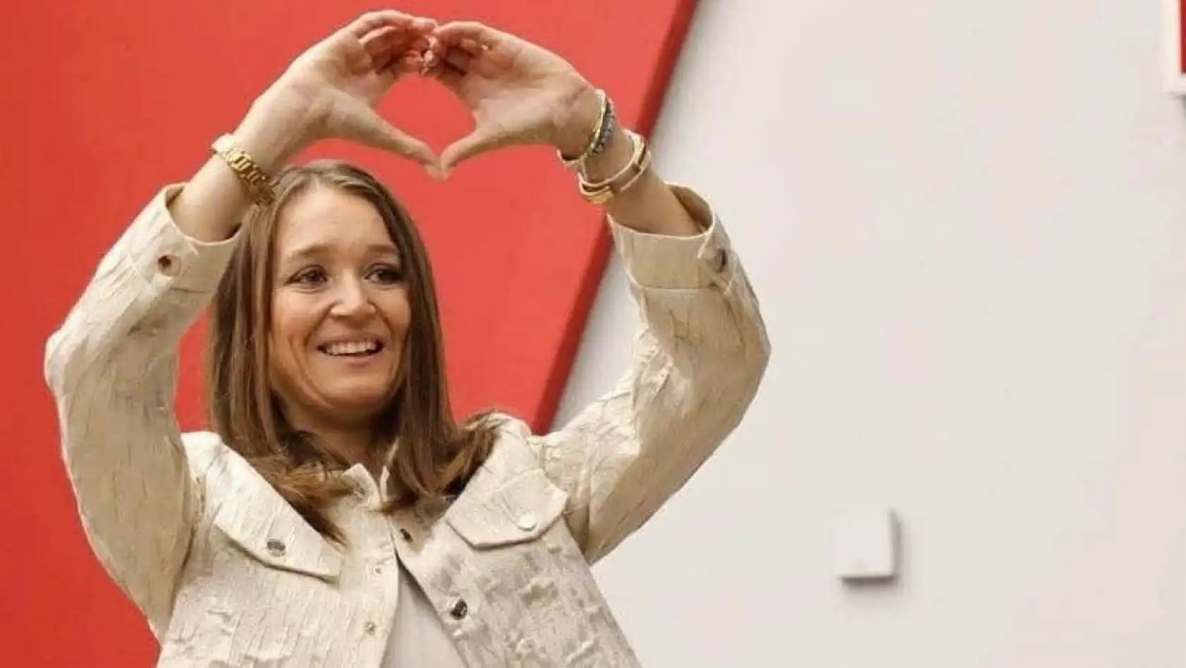 Manisa'nın Şehzadeler Belediye Başkanı Gülşah Durbay hayatını kaybetti