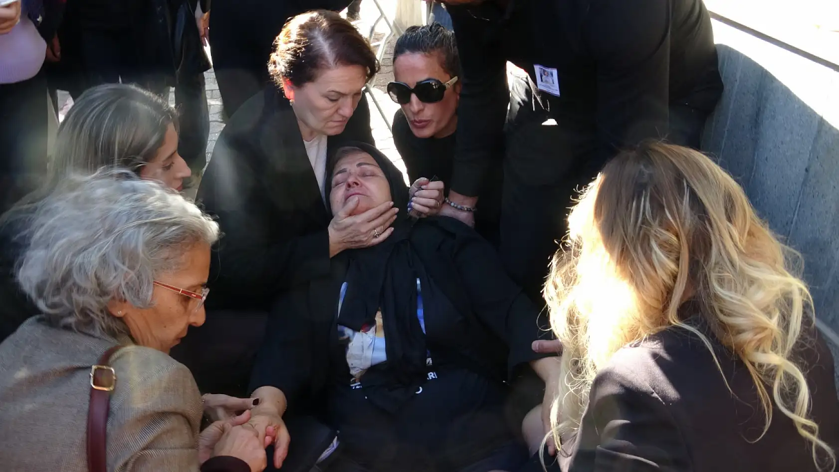 9 kurşunlu kadın cinayetinde iyi hal indirimi anneyi gözyaşlarına boğdu