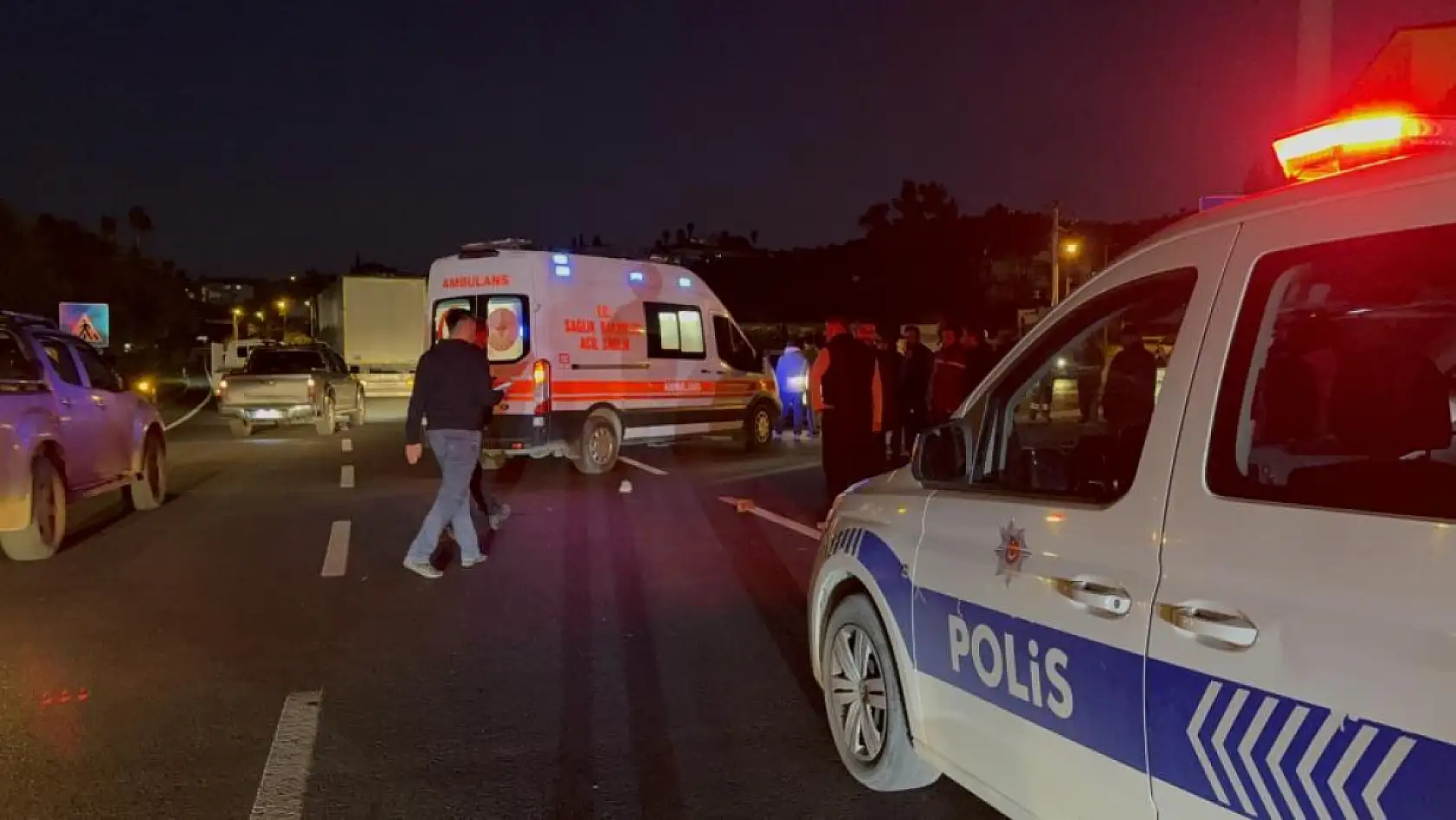 Kamyonetin çarptığı yaya hayatını kaybetti