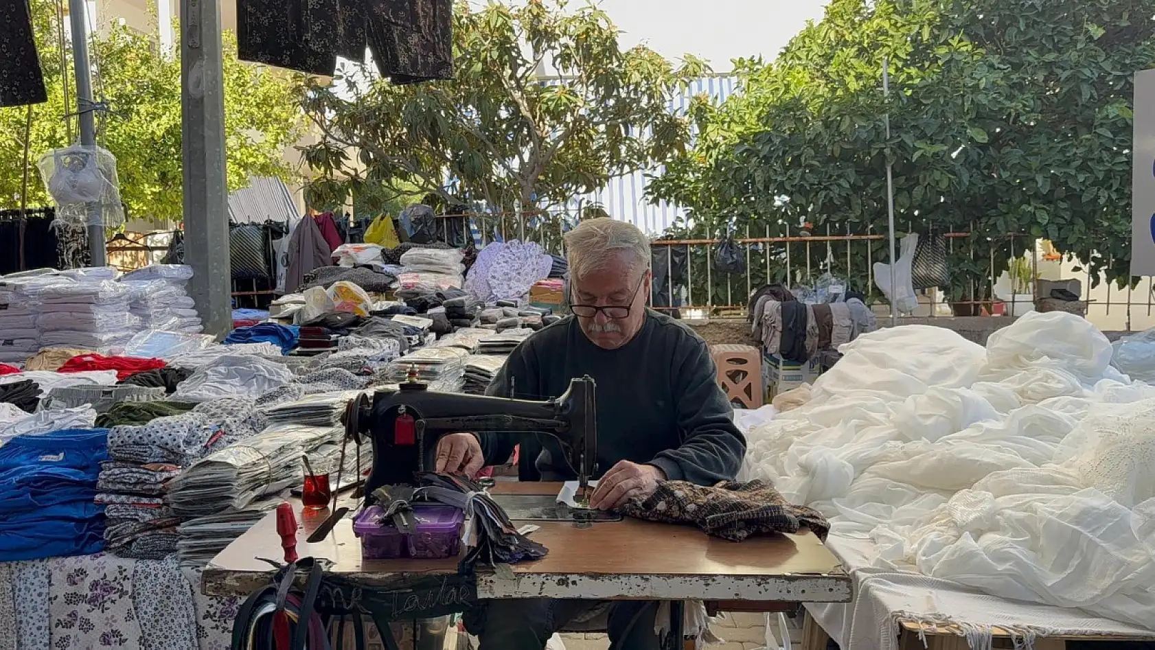 Datça Pazarı'nın değişmeyen yüzü oldu