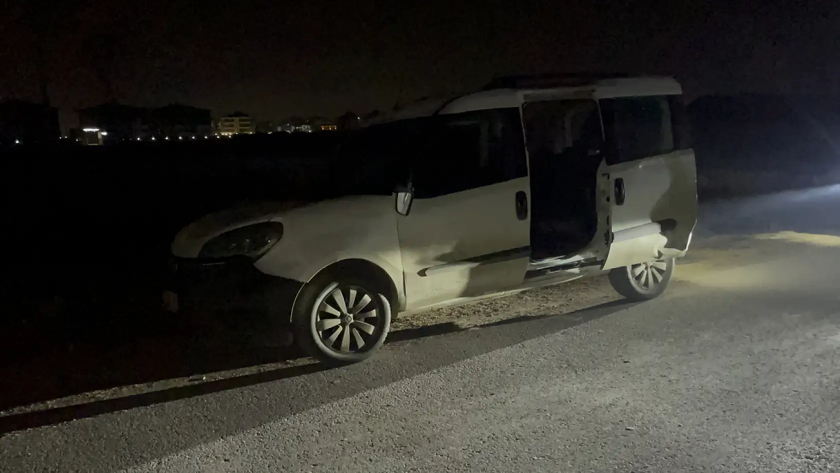 Alkolden 2 kez ehliyetini kaptıran sürücü kazada 3'üncü kez yakalandı