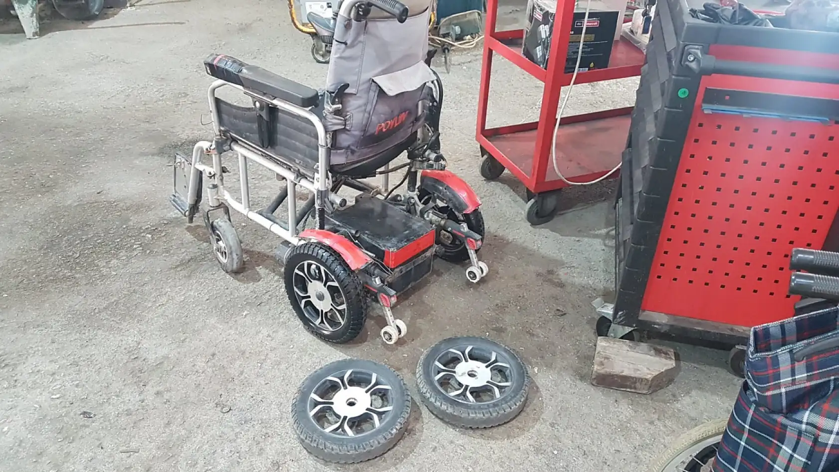 Bodrum Belediyesi'nden engelli bireylere teknik destek