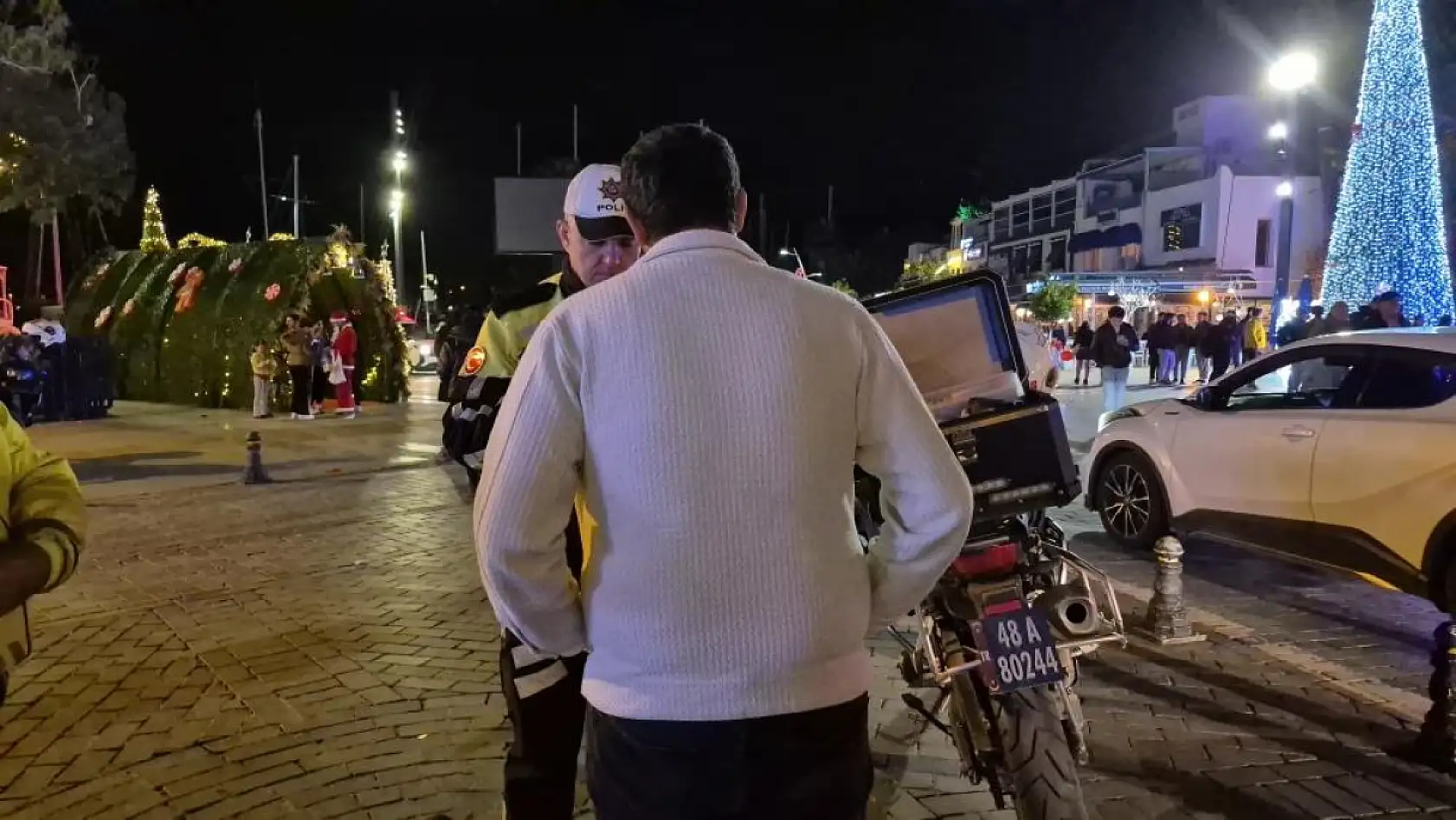 Bodrum'da polis ekiplerinden sıkı denetim