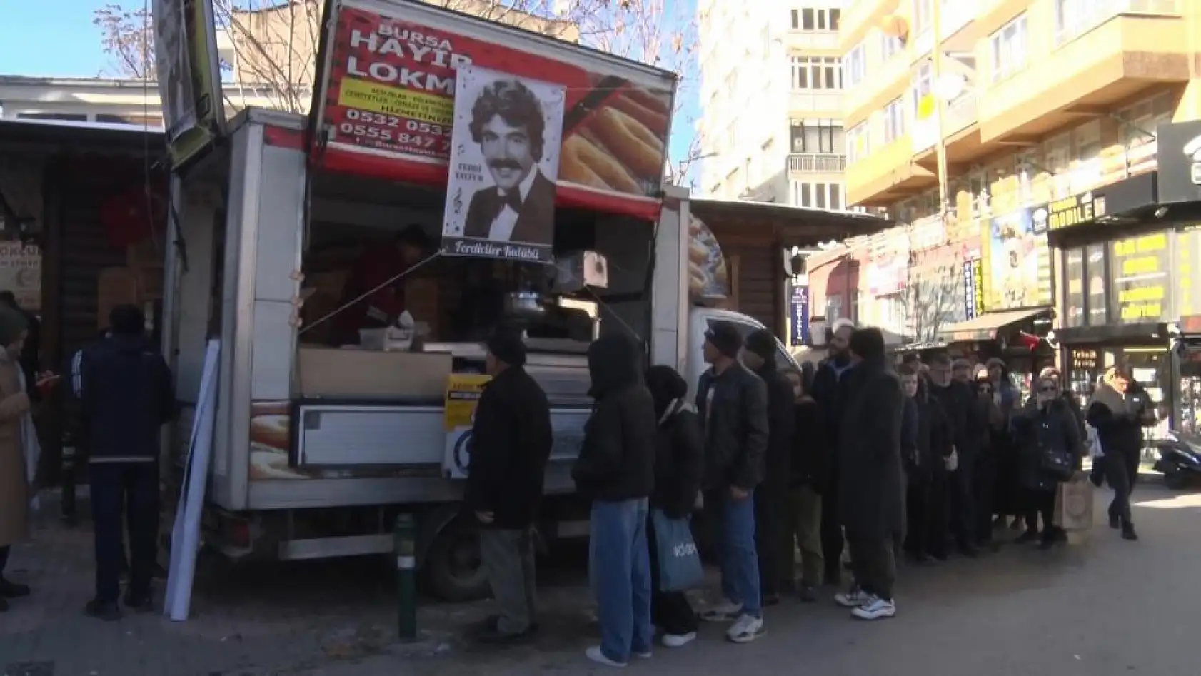 Ferdi Tayfur'a benzerliğiyle dikkat çekti, usta sanatçı unutulmadı