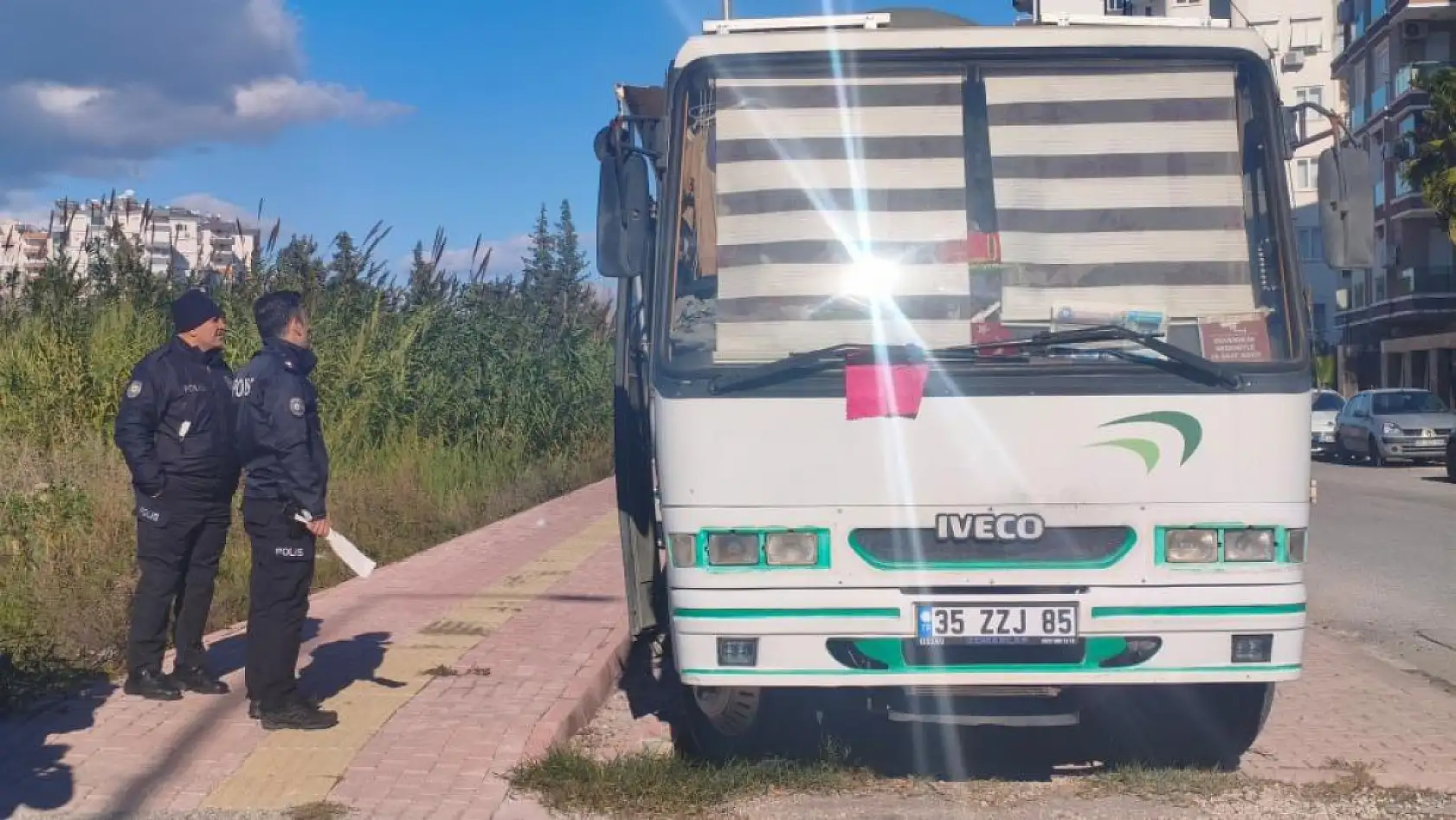 Yakınlarının ulaşamadığı yaşlı adam karavanda ölü bulundu