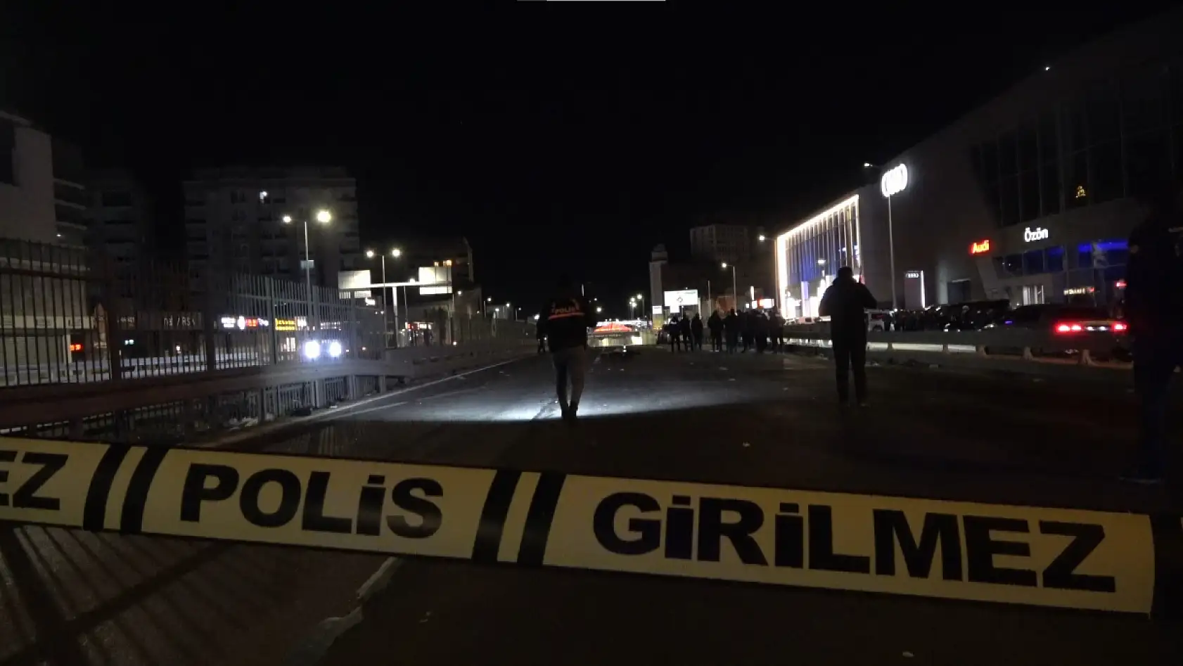 Makas atan sürücü can aldı: Kurye hayatını kaybetti