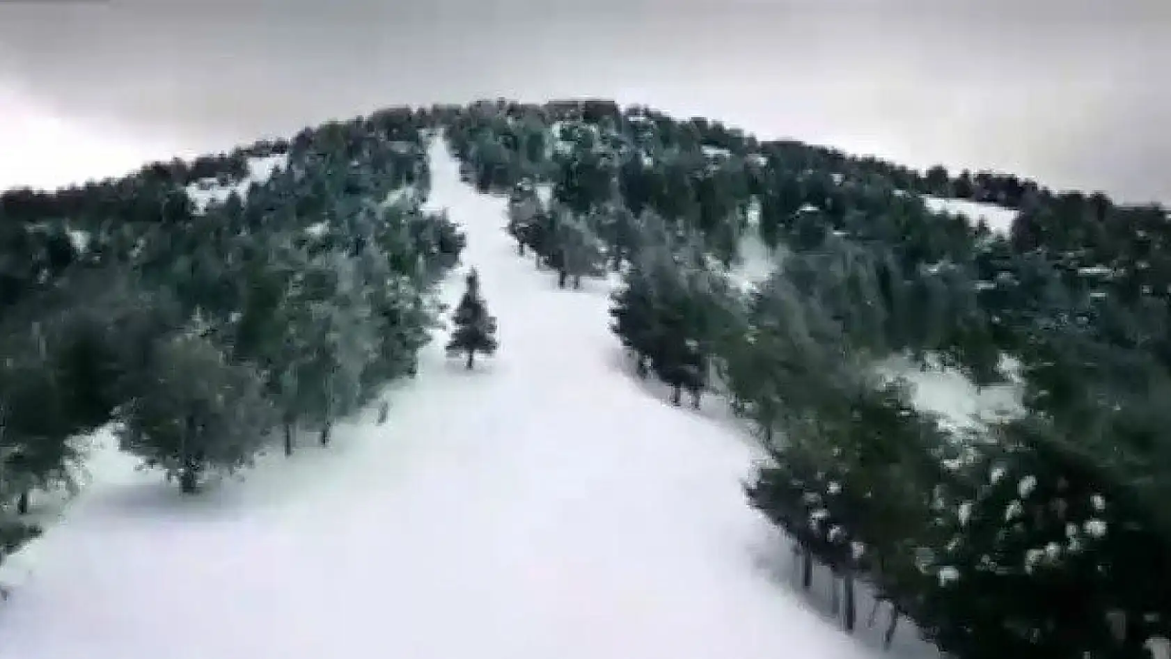 Kavaklıdere beyaza büründü