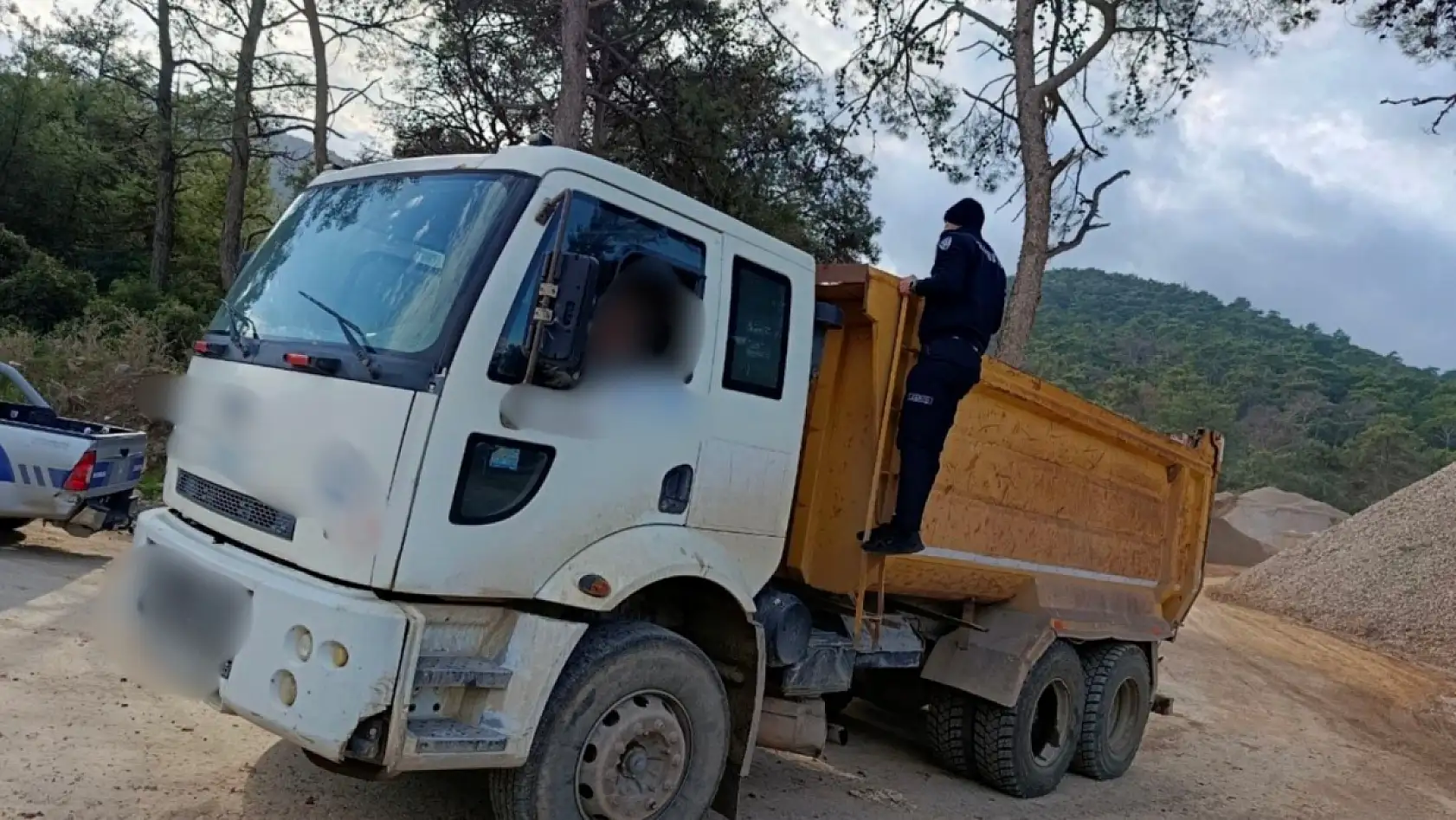 Bodrum'da inşaat atığı dökenlere 418 bin Türk Lirası cezai işlem
