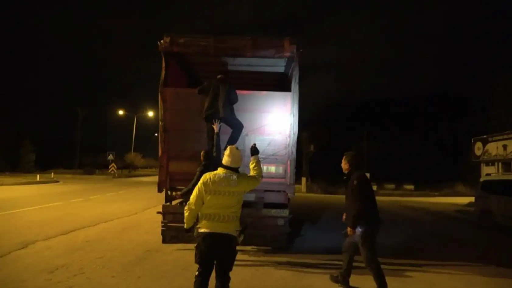 Burdur–Fethiye Yolunda Küpesiz Hayvan Taşıyan Besiciye 400 Bin Lira Ceza