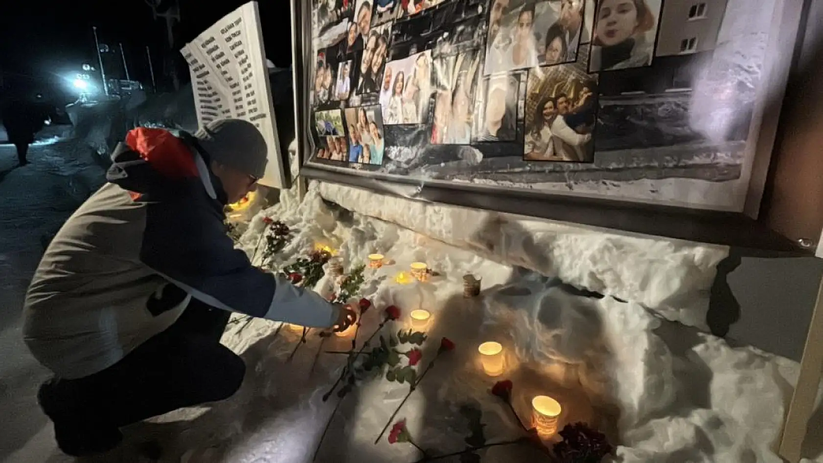 Kartalkaya yangın faciasının birinci yıldönümünde acılı aileler otel önünde bir araya geldi