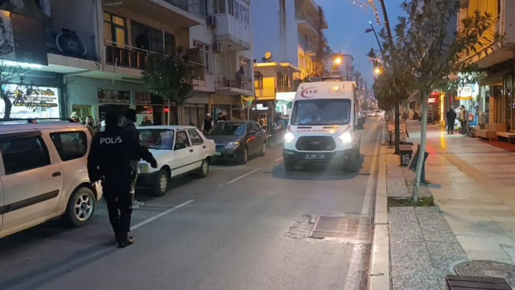 Misafir olarak kaldığı akrabasının evinin merdivenlerinde ölü bulundu