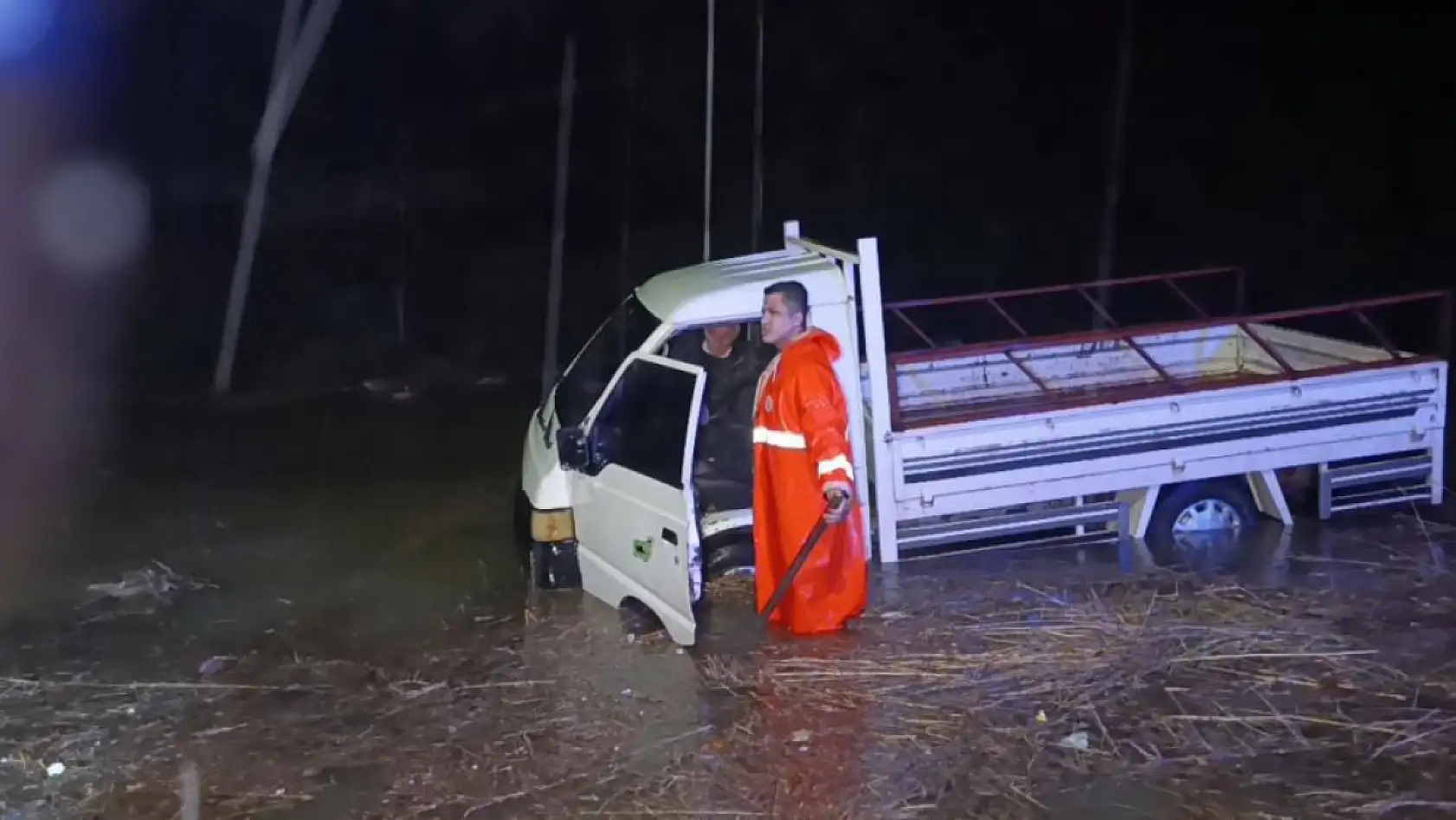 İhbara giden itfaiye teşekkür yerine sitemle karşılaştı