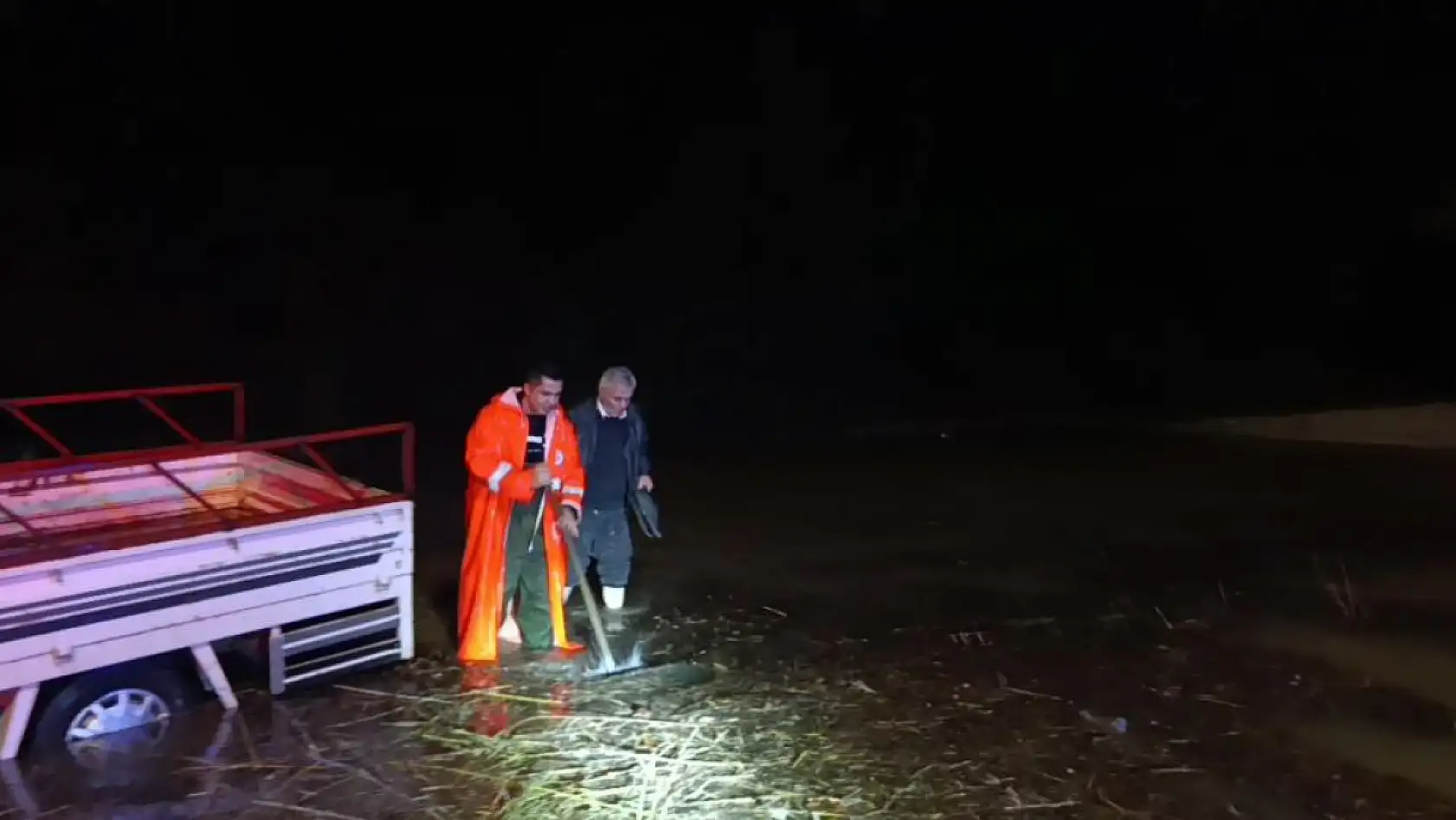 İhbara giden itfaiye teşekkür yerine sitemle karşılaştı