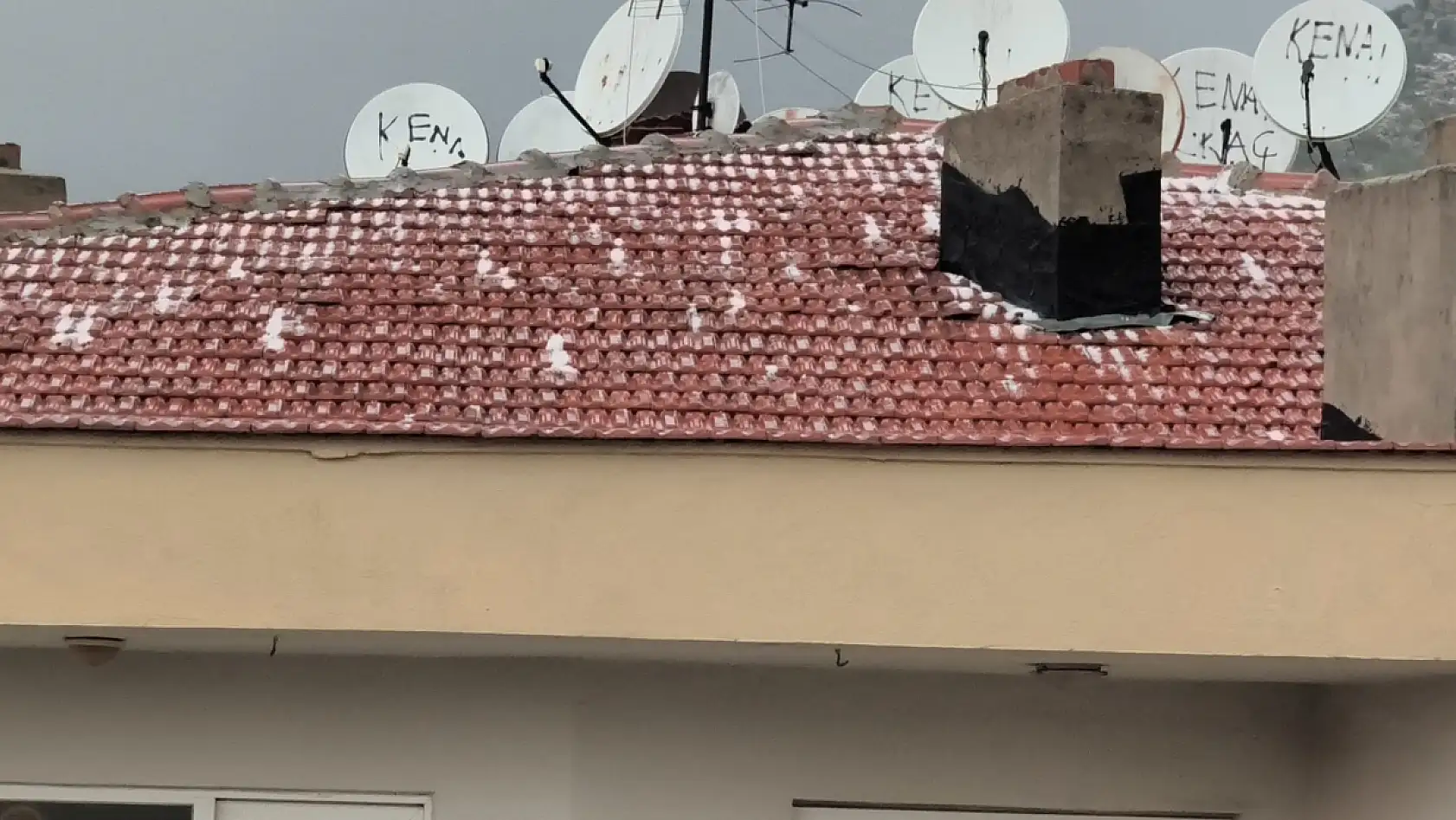 Menteşe'de dolu ve sağanak