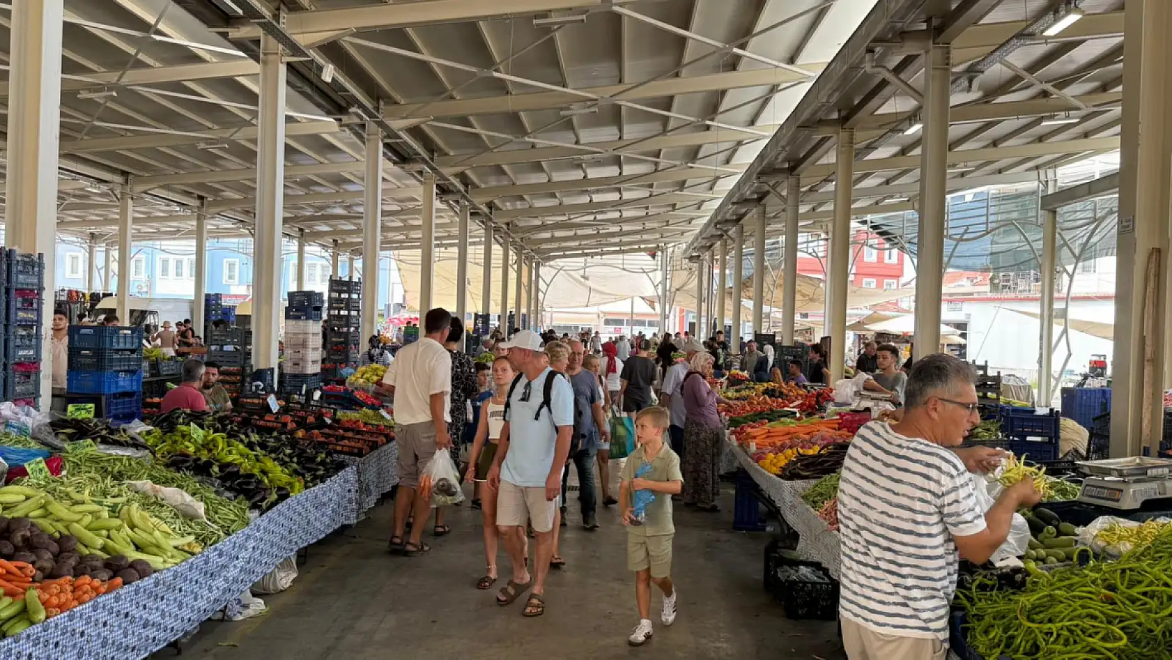 Fethiye'de Pazarcı Esnafı Sezondan Umutsuz: 'Önümüzü Göremiyoruz'