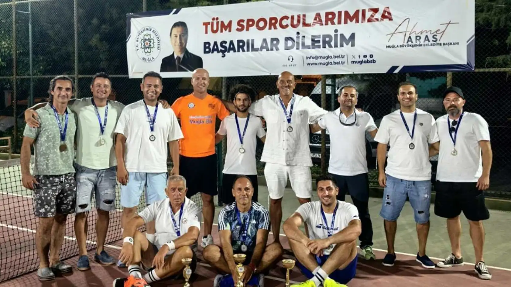 Muğla Büyükşehir'den Babalar Günü'ne özel tenis turnuvası sona erdi