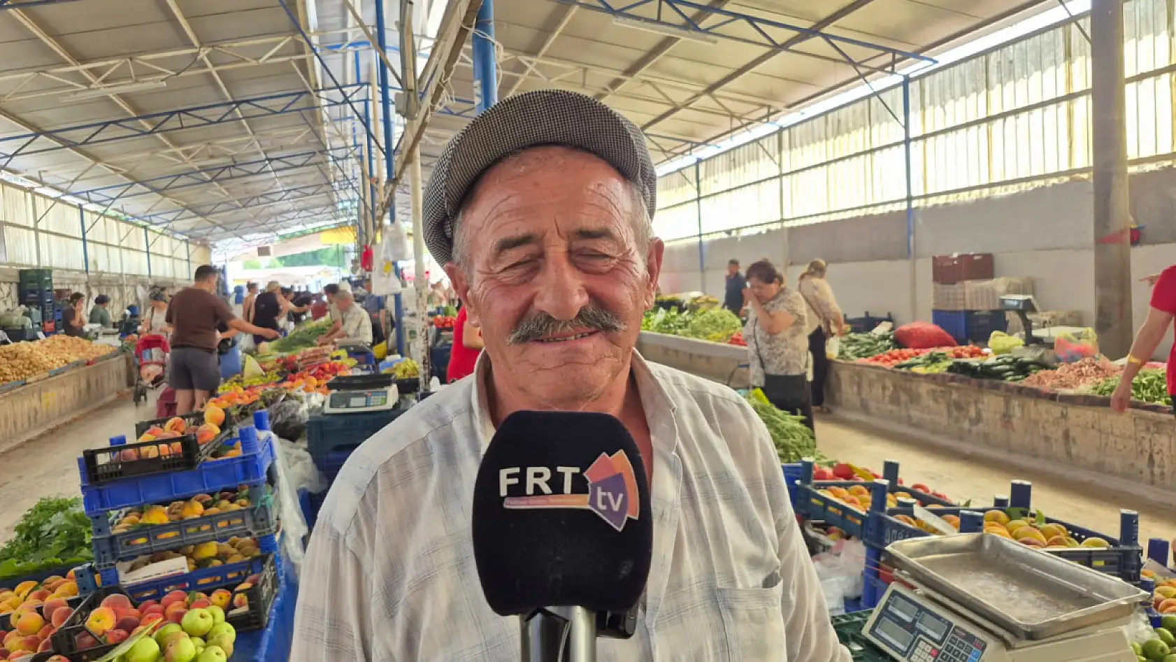 Fethiye Salı Pazarı'nda hareketlilik sürüyor