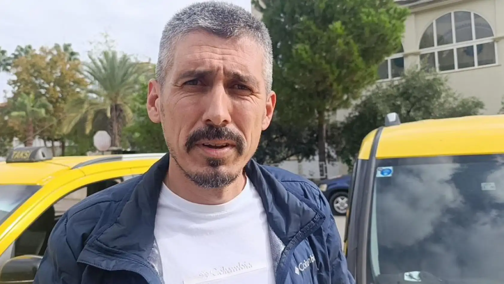 Dolandırıcı tesadüfen emekli polis memurunun taksisine binince bütün planları altüst oldu