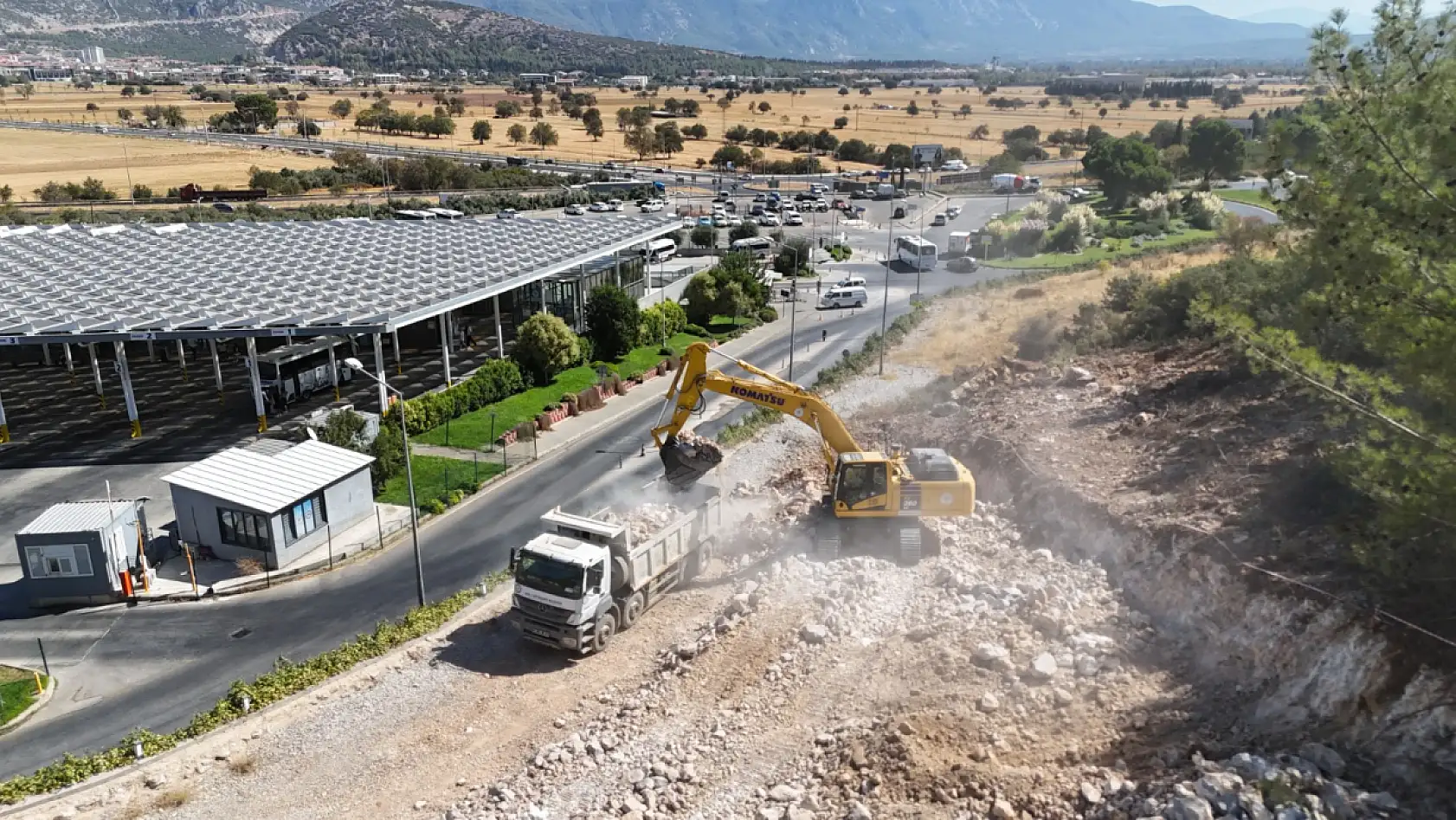 Büyükşehir, kamu kurumlarıyla iş birliği sayesinde ulaşımı güçlendiriyor