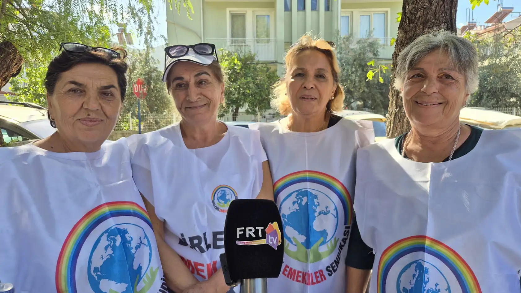 Fethiye'de emekli maaşlarına tepki! 'Bizi açlığa mahkum ettiler'