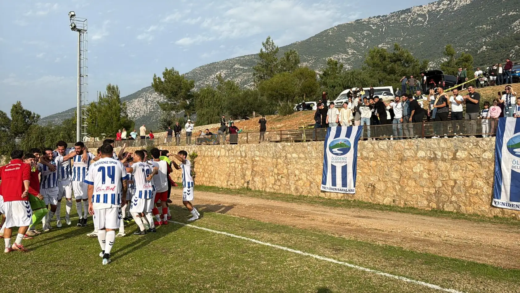 Ölüdenizspor, Karaçulhaspor'u 3 golle geçti: 3-0