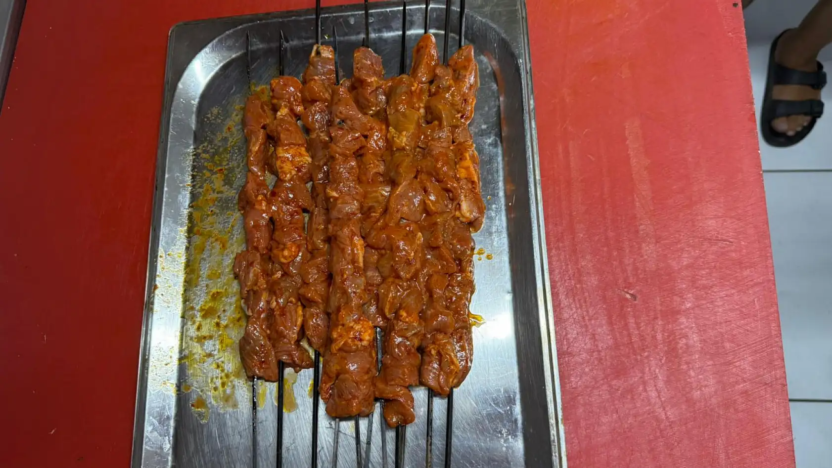 Fethiye'de Kebapçı Mustafa Yılmaz'dan Kuzu Şiş Fiyatlarına Açıklama