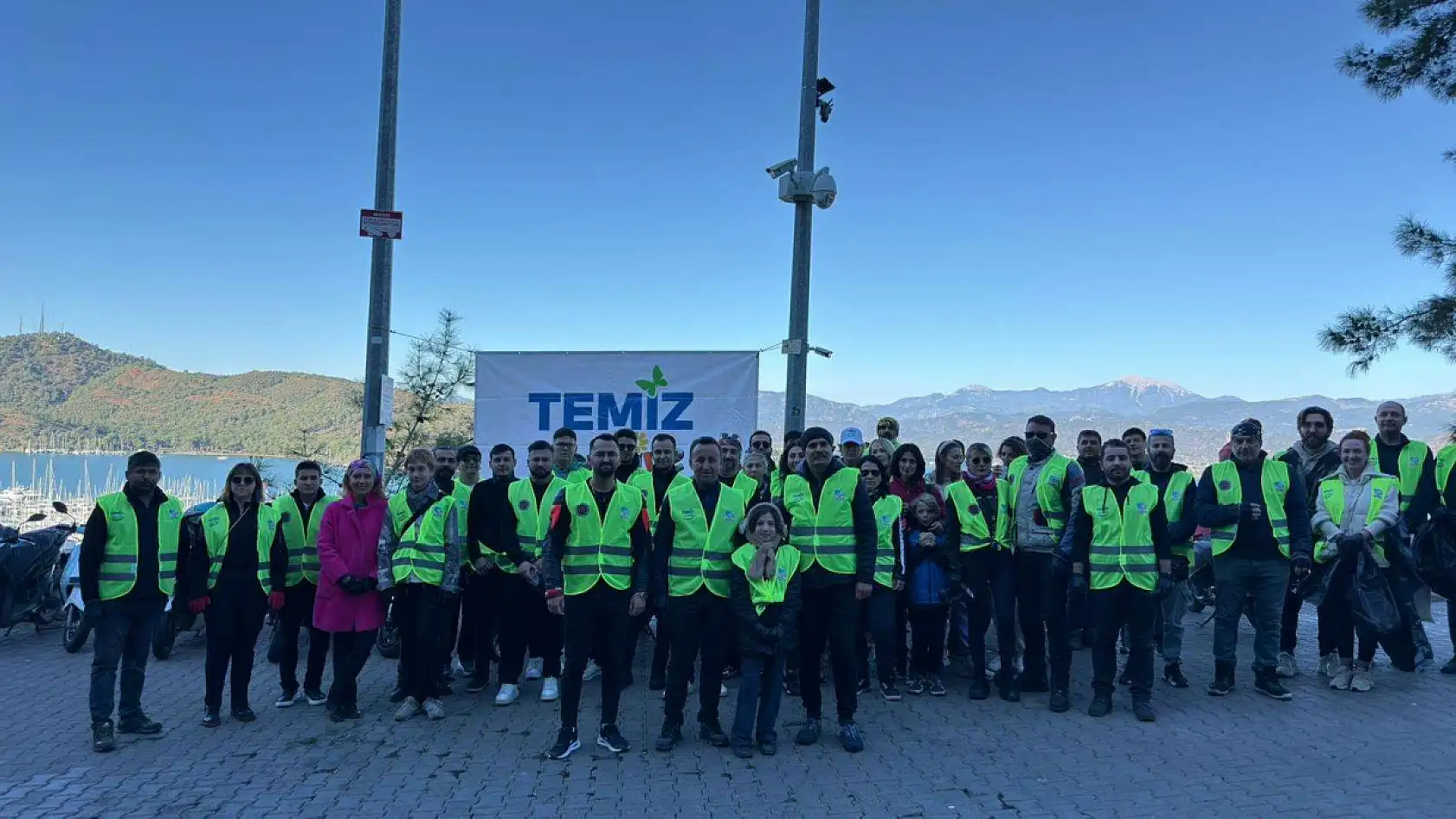 Fethiye Aşıklar Tepesi'nde Çevre Temizliği Etkinliği