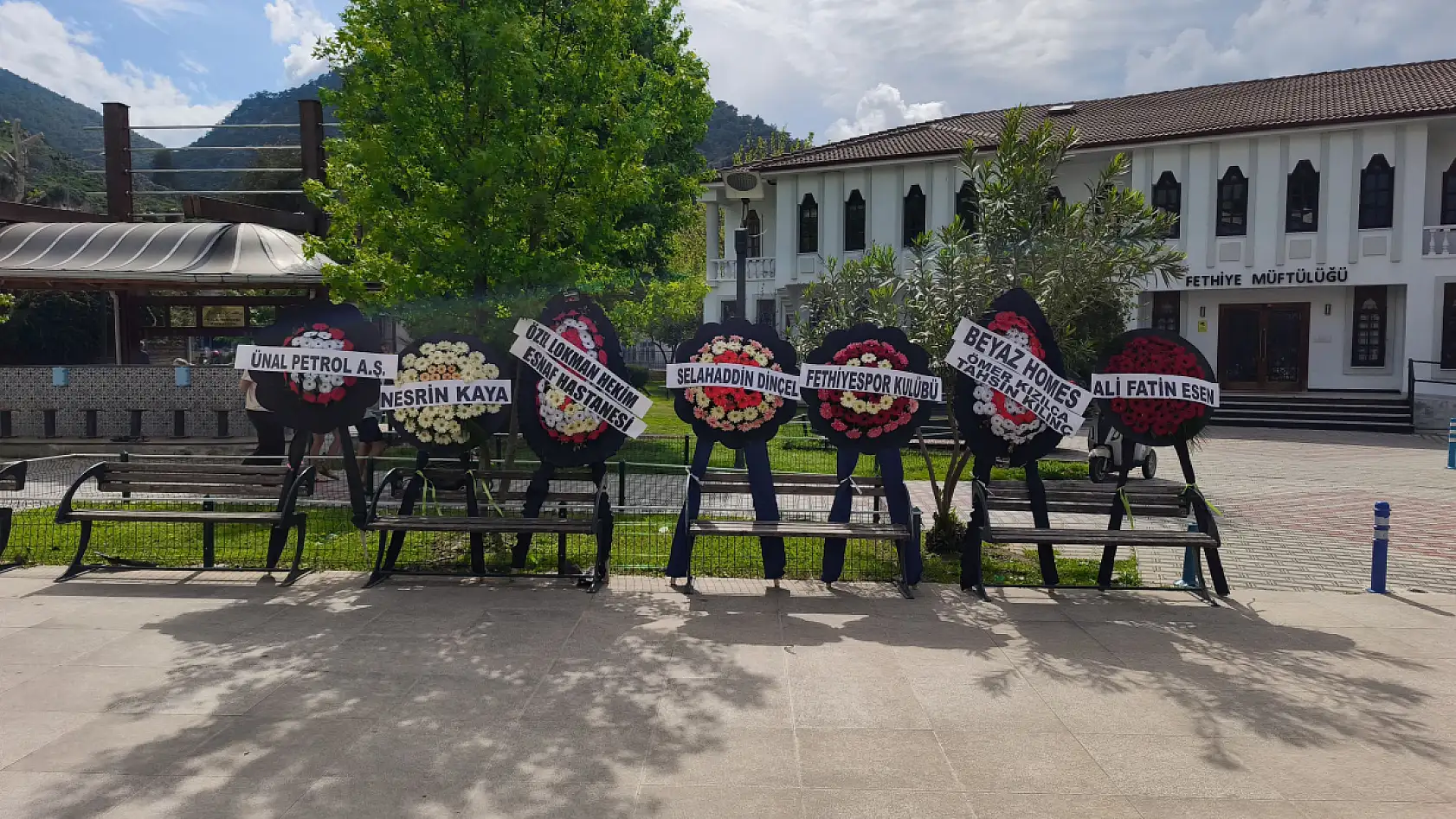 Fethiye'de Aytekin Aras son yolculuğuna dualar ile uğurlandı