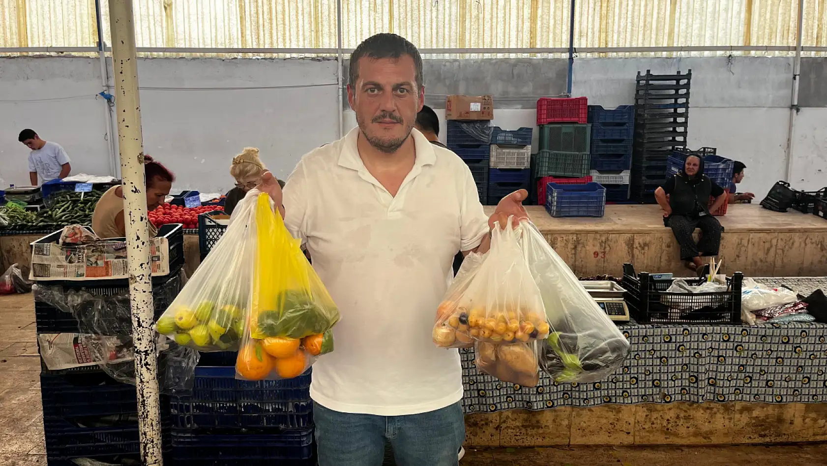 Fethiye Salı Pazarında 200TL'ye Neler Alınır