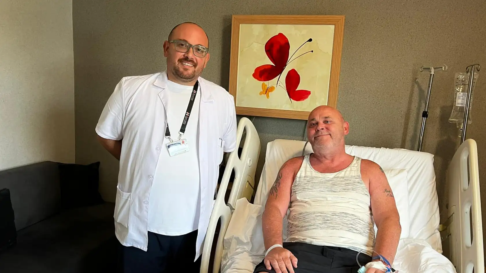 Fethiye'ye Yurt Dışından Geldi, Mikrocerrahi ile Sağlığına Kavuştu
