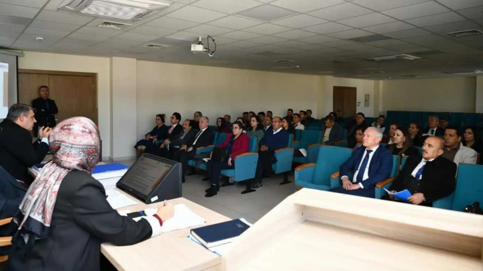 Muğla'da Nüfus Müdürlerine 'Hizmet Kalitesini Yükseltme' eğitimi verildi