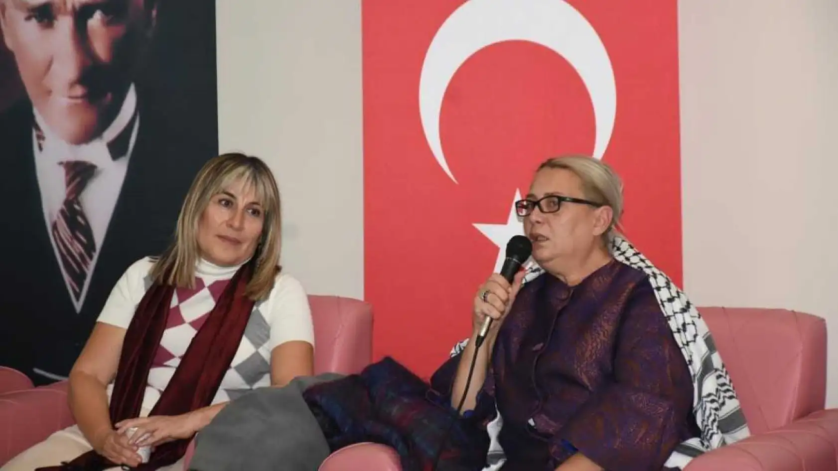 Muğla'da Filistin davasının sembol isimleri 'Sumud' kahramanları gençler ile buluştu