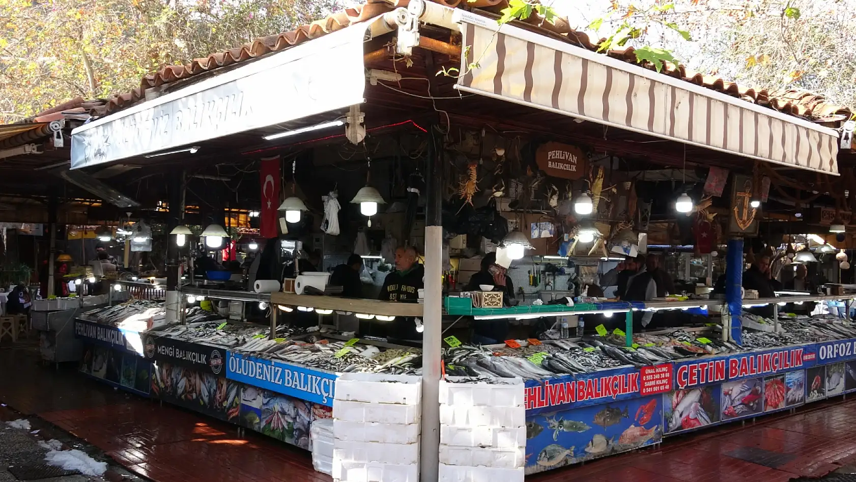 Fethiye Balık Pazarı'nın ruhu: 'Burası Fethiye'nin kalbi'