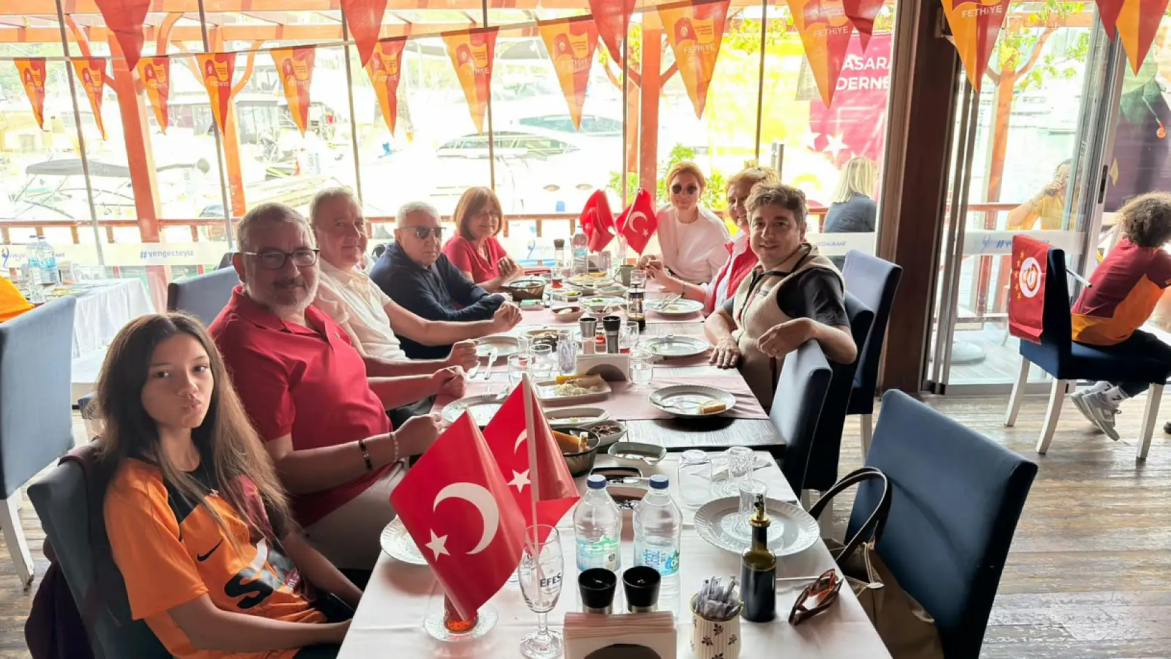 Fethiye Galatasaray Taraftarları Derneği'nden Geleneksel Cumhuriyet Kahvaltısı