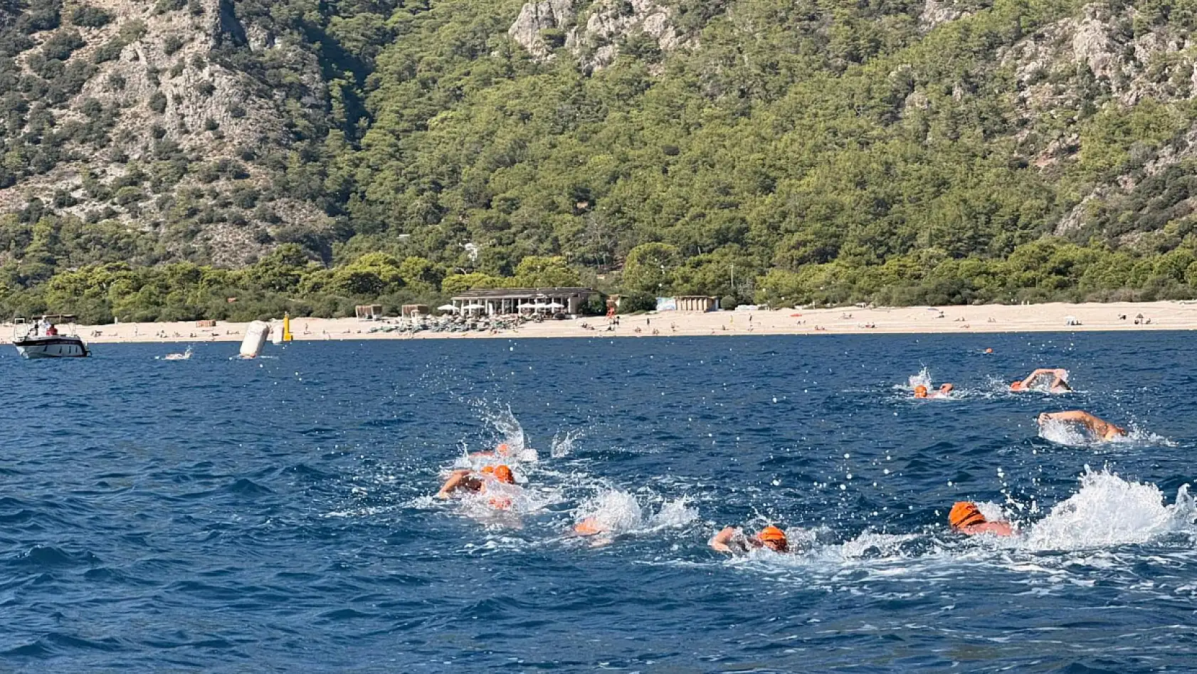 Başkan Şaban Tokgöz: 'Ekim ayında da sezon Ölüdeniz'de güzel gidiyor'