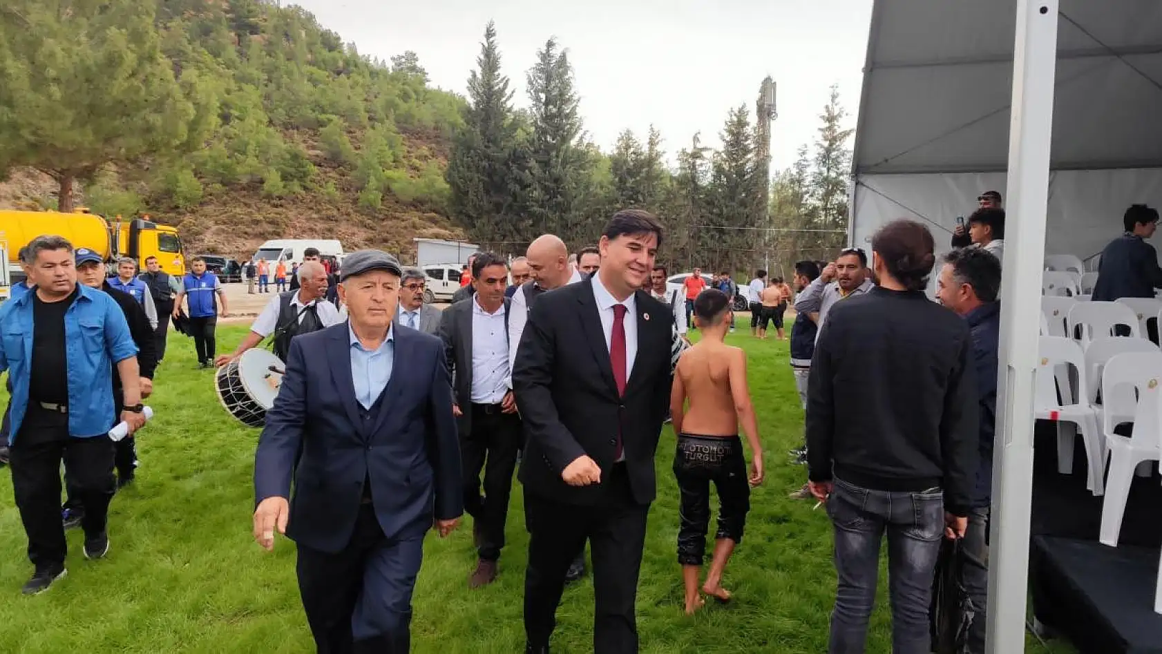 Er Meydanında Güreşler Başladı