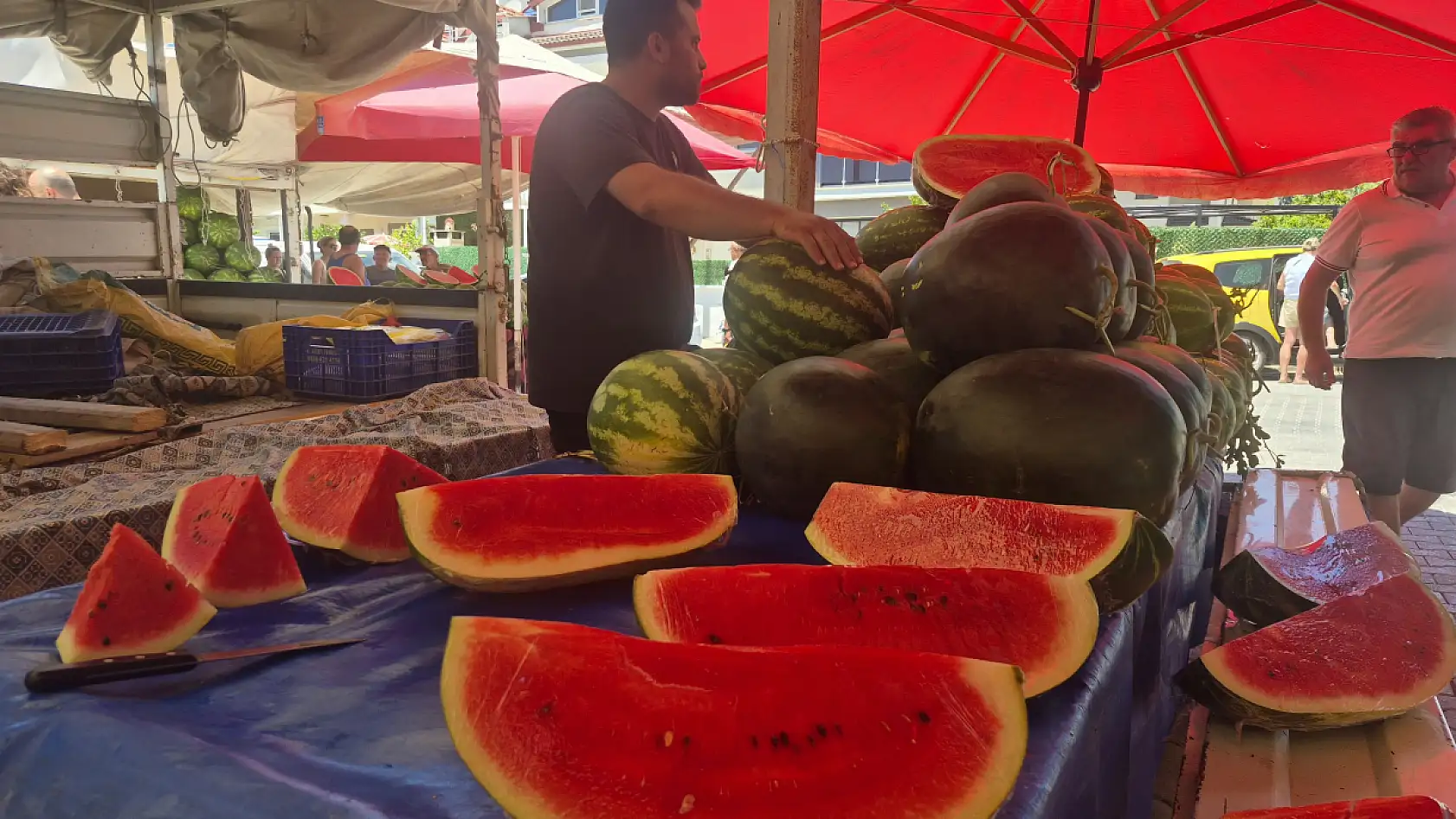 Fethiye'de Pazar esnafı Kestirmeci 'İşler normal seyirde'