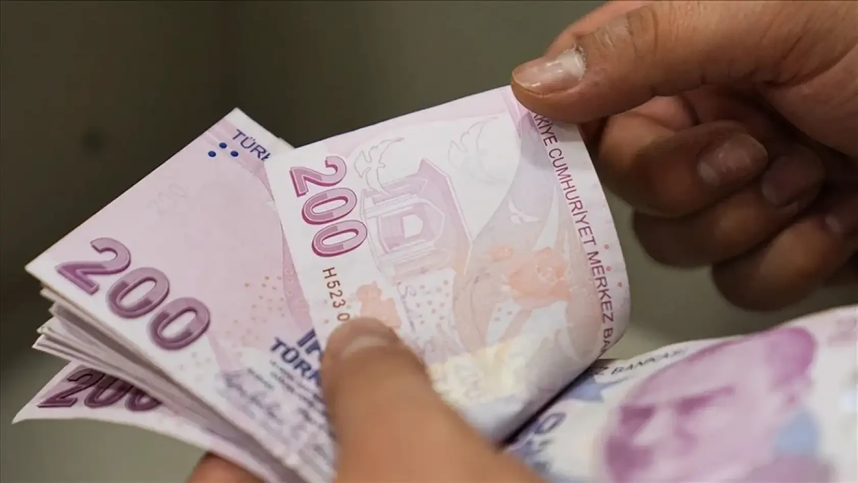 Uzmanlara göre Ocak 2026'da Emekliye Ne Kadar Zam Gelecek? İşte 3 senaryo