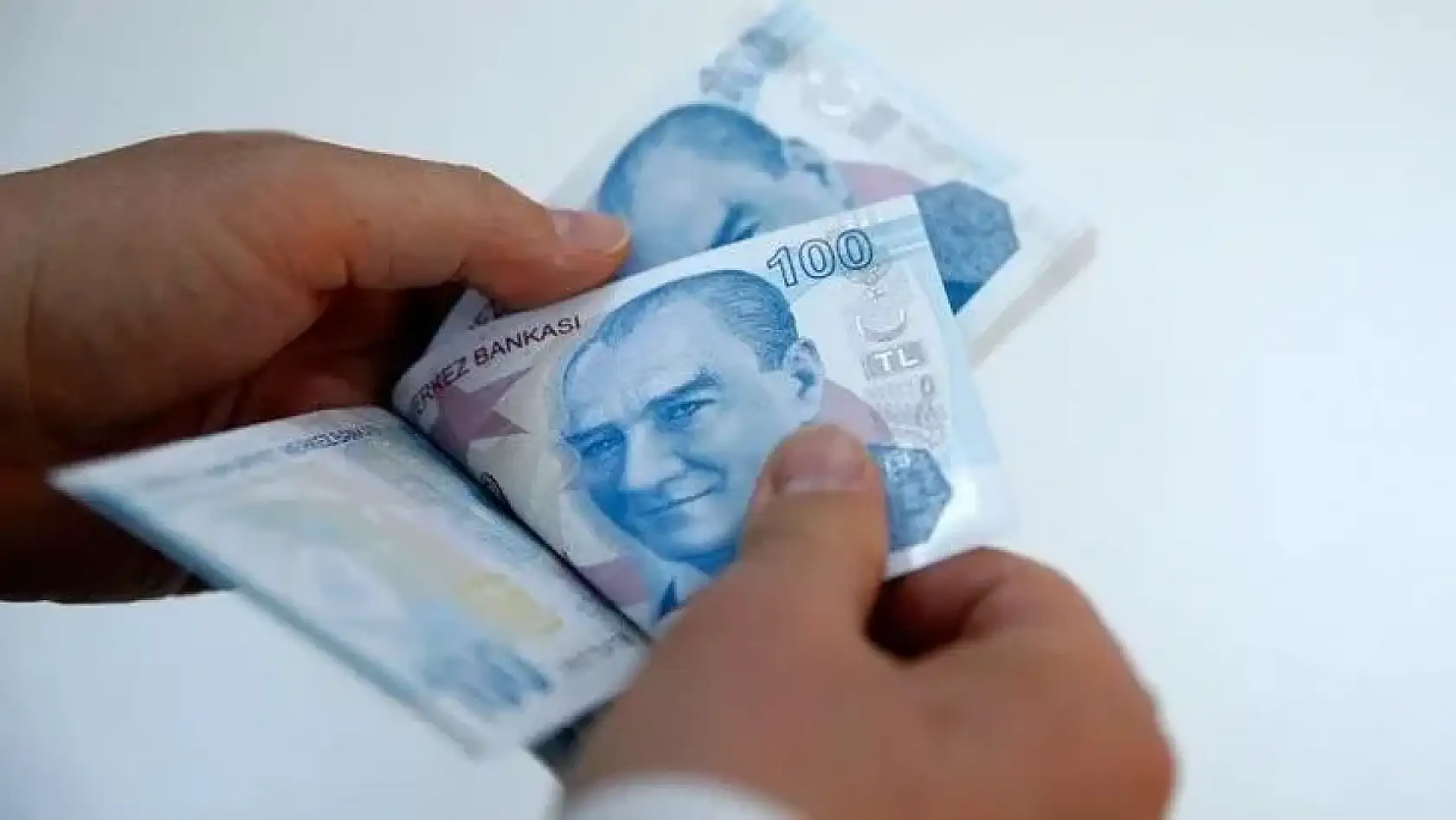 Bakan Işıkhan Emekliye Müjdeyi Açıkladı: Emekli destek paketinde neler var?
