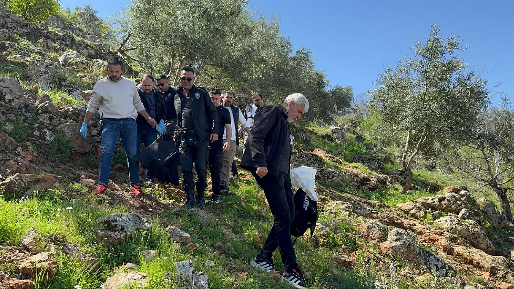 Fethiye'de dağlık bölgede bir kişinin cansız bedeni bulundu