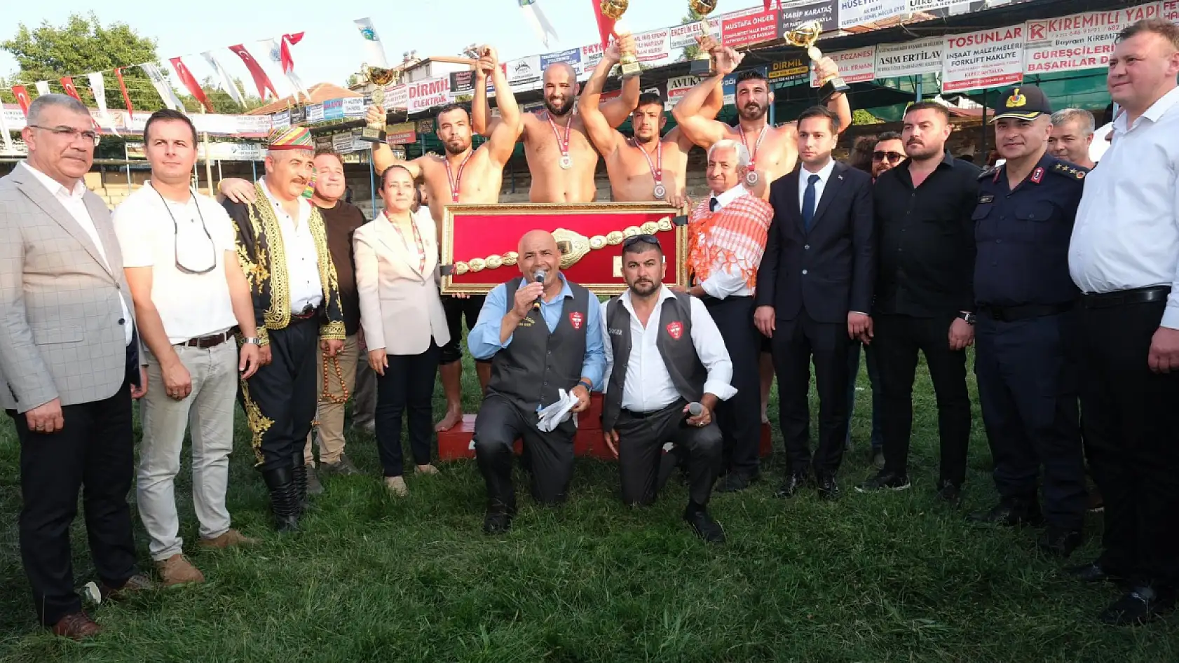 Kırkpınar Rövanşı Dirmil'de Orhan Okulu, Altın Sipsi'nin Sahibi Oldu