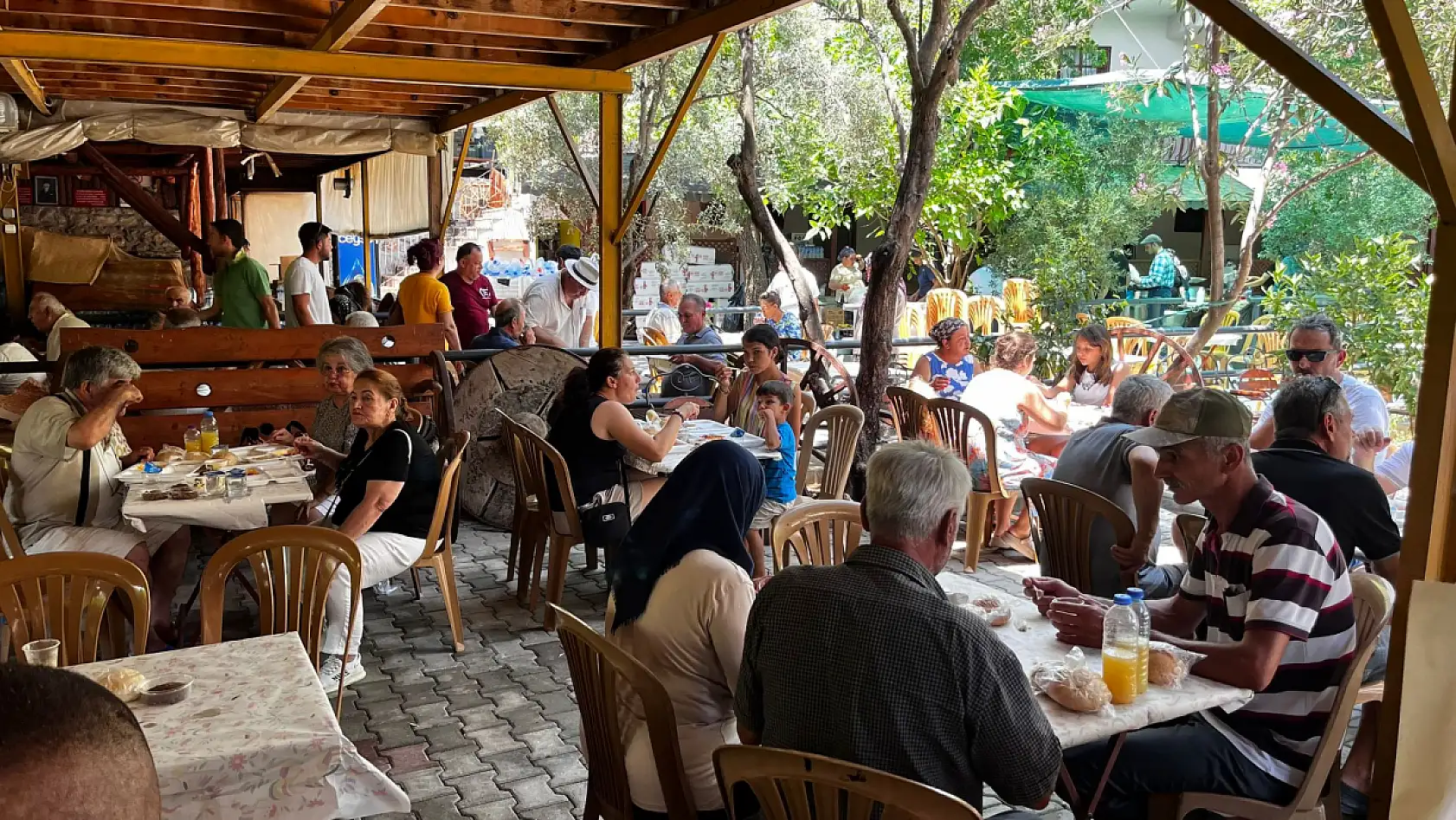 Kargı'da Mutluluk Dolu Bir Gün: Oya ve Orhan Çifti Dünya Evine Giriyor