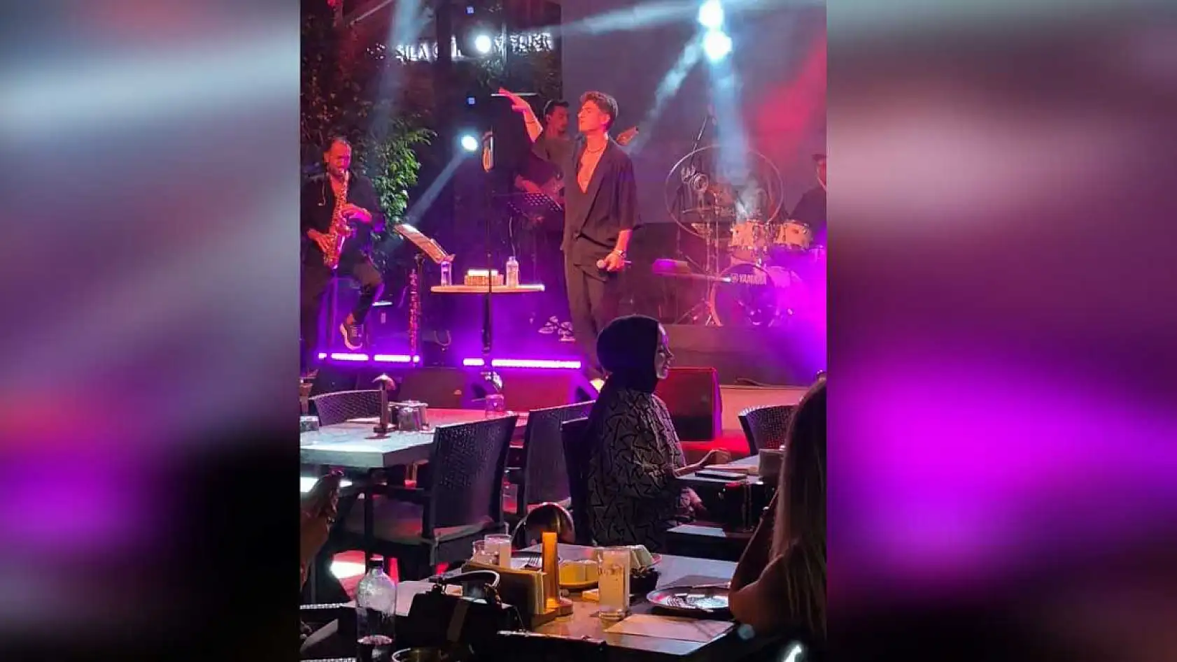 Barbunn'da Onur Baytan ve Deniz Aygül Sahne Aldı