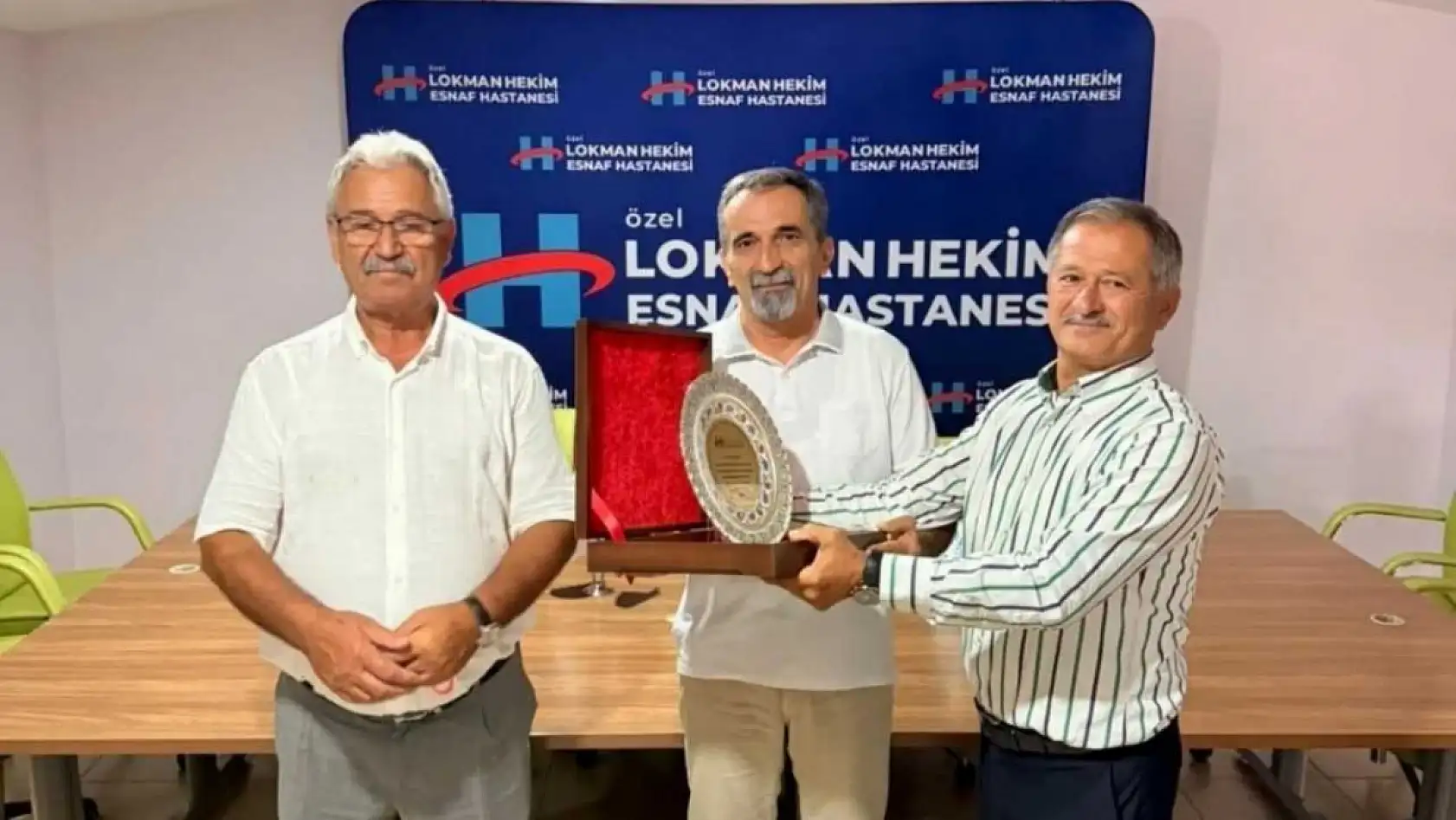 Fethiye'de Başhekim Dr. Öztürk Günal'ın 10. Yıl Görev Yıldönümü Kutlandı