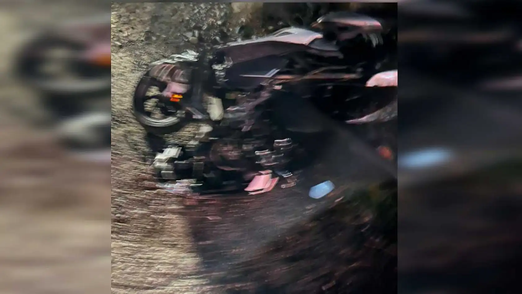 Motosiklet Kazası Can Aldı: Ağır Yaralanan Sürücü Hayatını Kaybetti