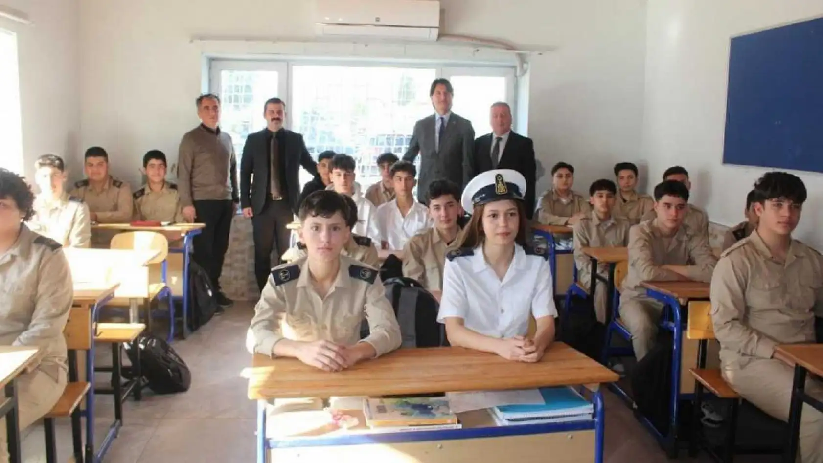 Köyceğiz Kaymakamı Kumcu, gemi simülasyon laboratuvarını inceledi