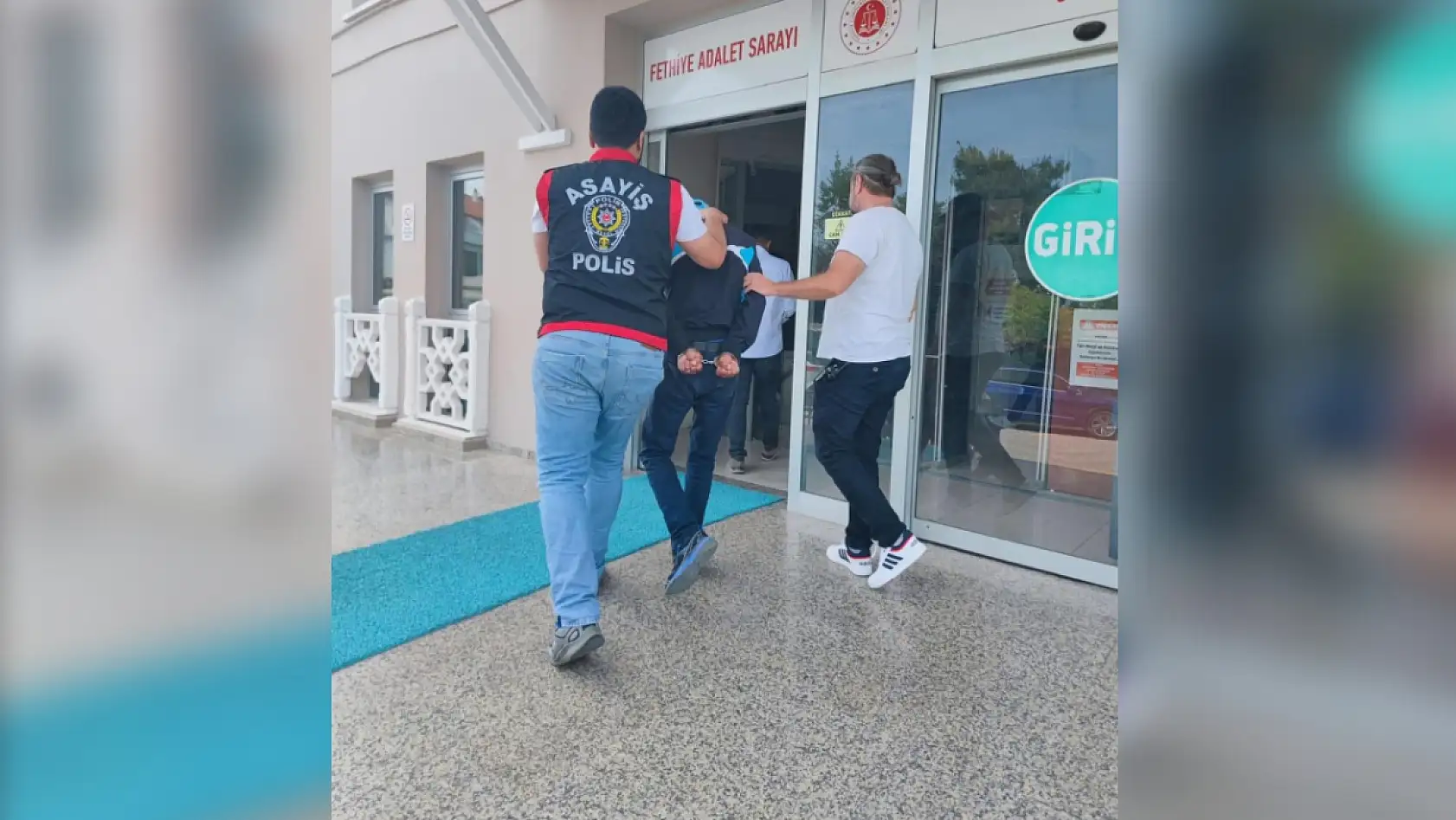 AK Parti Fethiye İlçe Başkanlığı'na Saldıran Şüpheli Tutuklandı
