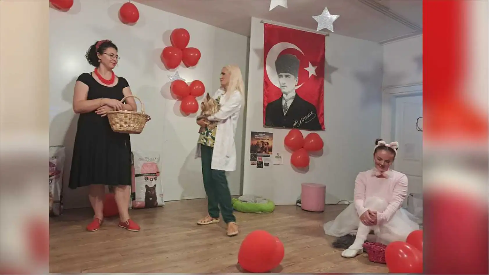 Hayvanseverlerden Fethiye Belediyesine Plaket