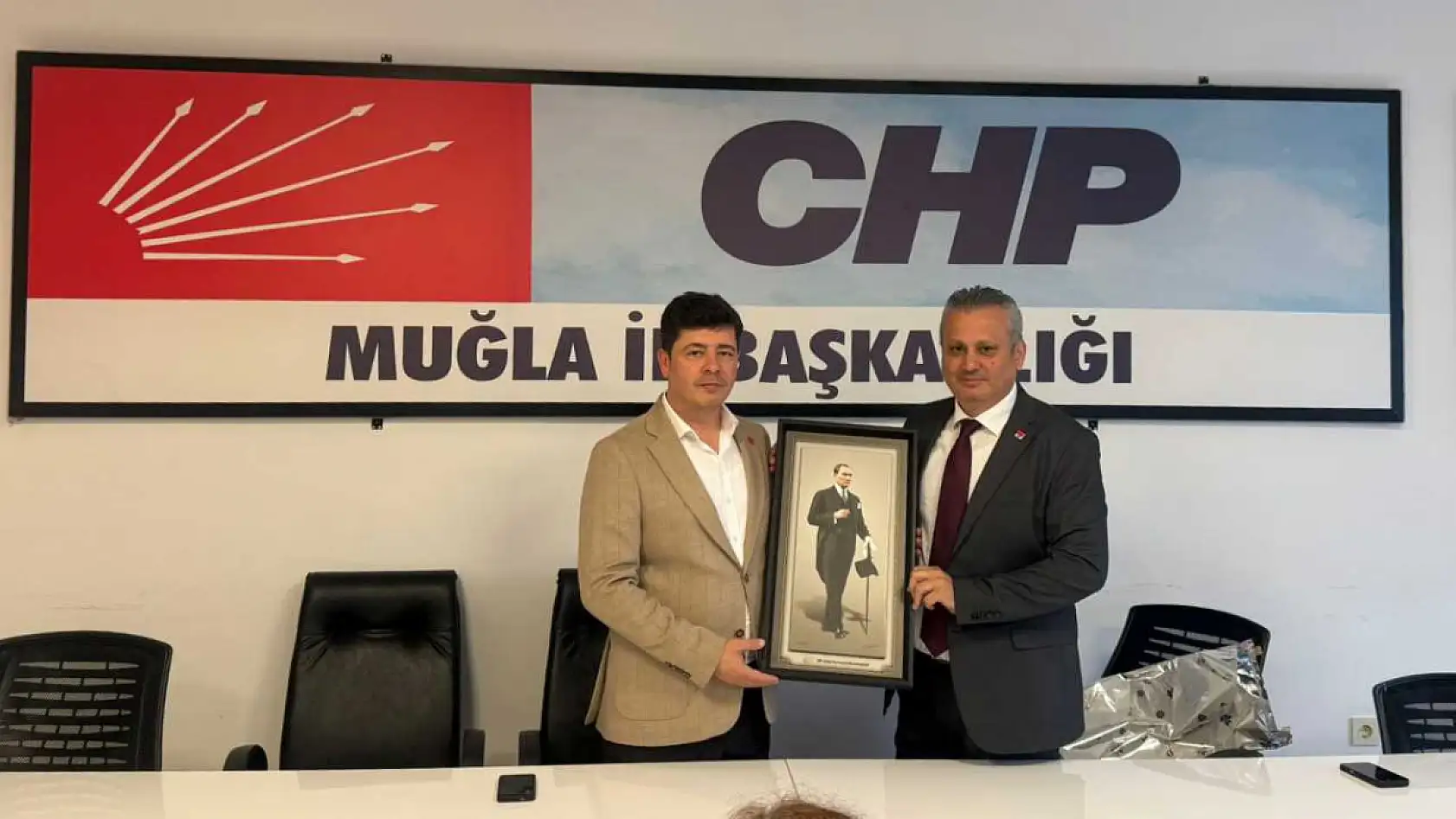 CHP Fethiye İlçe Örgütü'nden İl Başkanı Nail Kızıl'a ziyaret