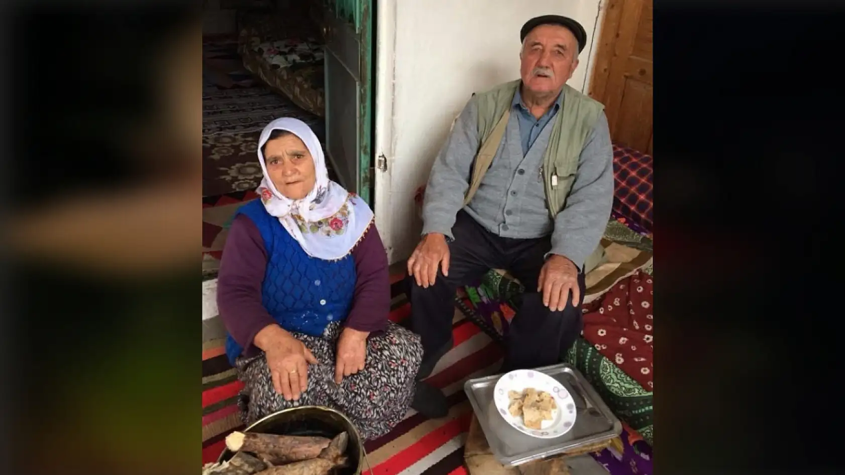 Feci kaza! Yaşlı çift traktör altında can verdi